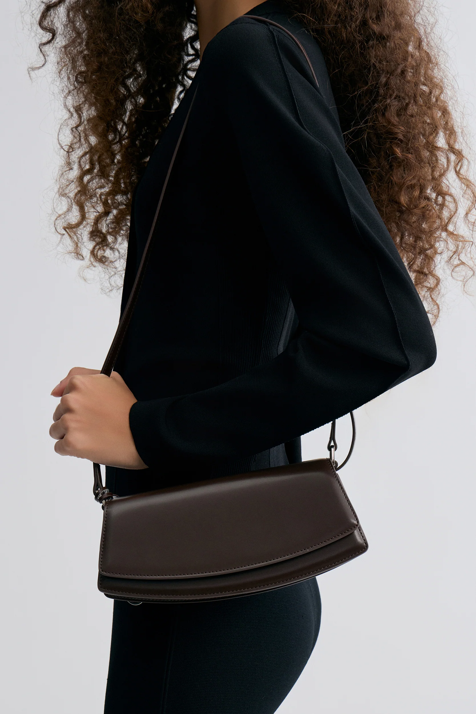 90s Utility Shoulder Bag Brown - Image 2