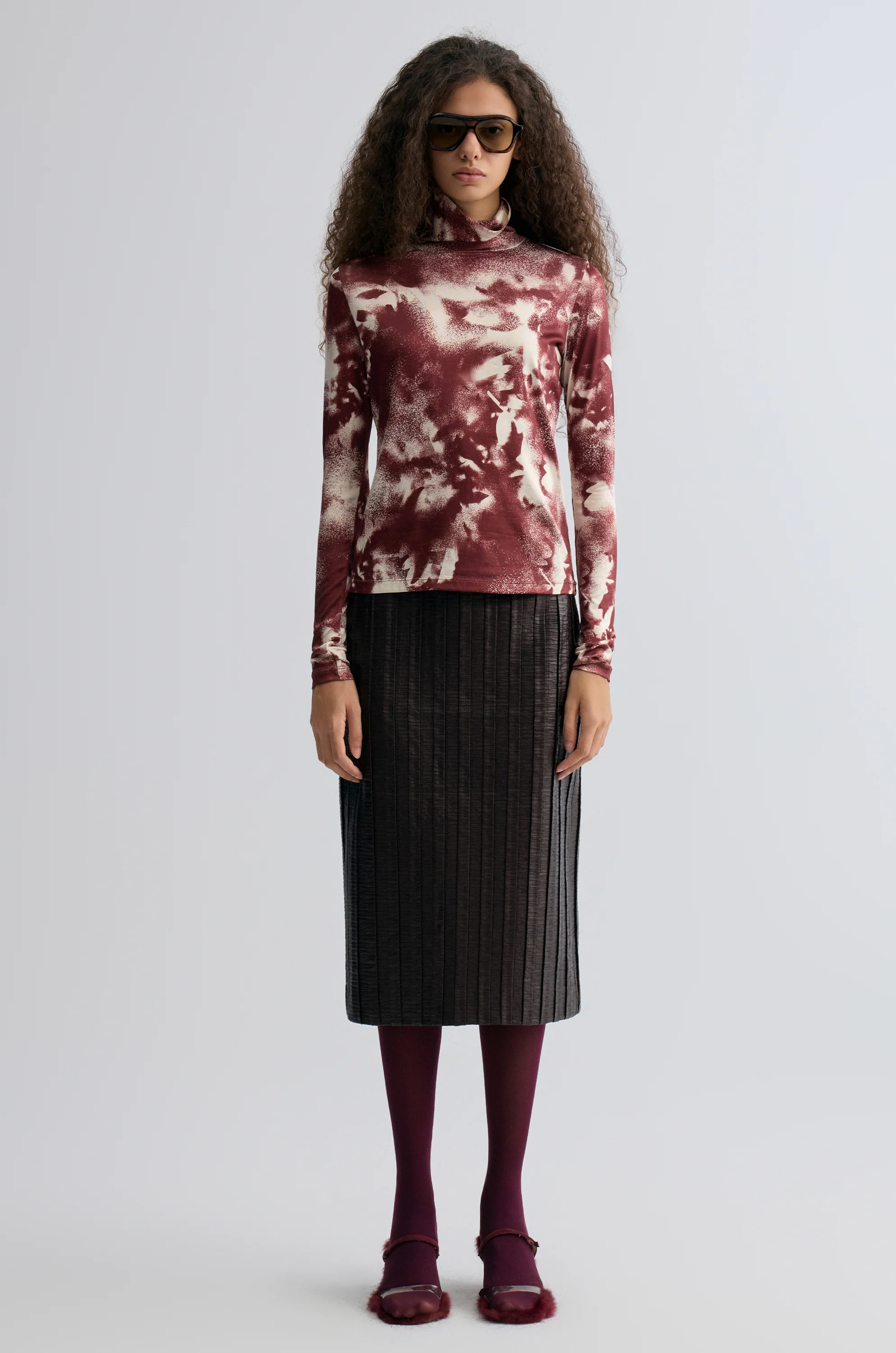Abstract Art Long Sleeve Turtleneck Top Cranberry - Image 3