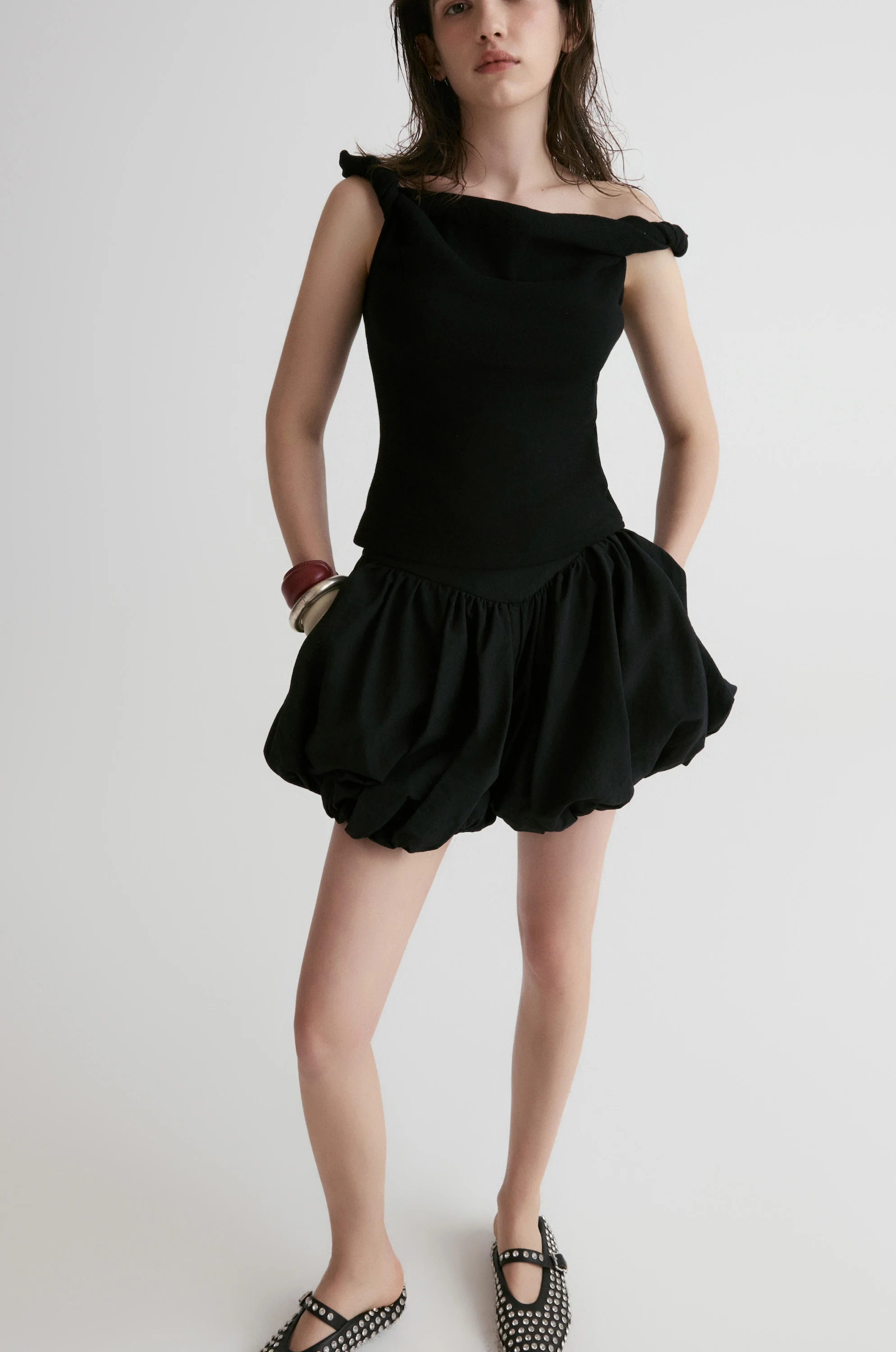 Amalfi Bubble Short-Black - Image 4