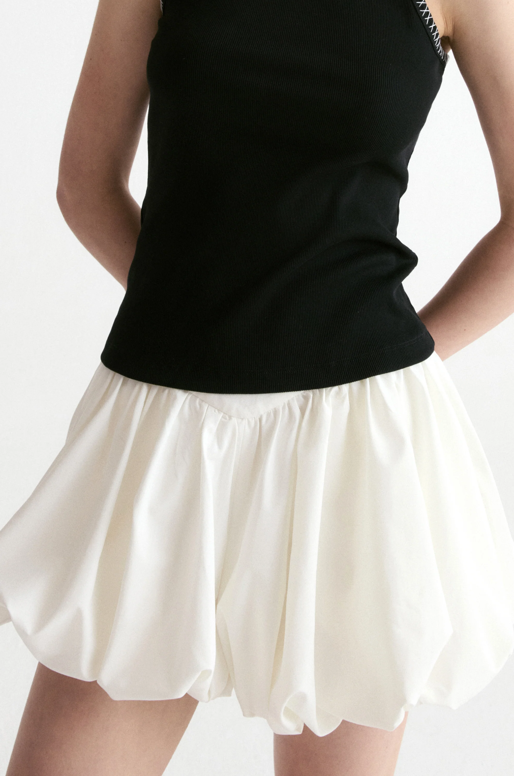 Amalfi Bubble Short-White - Image 7