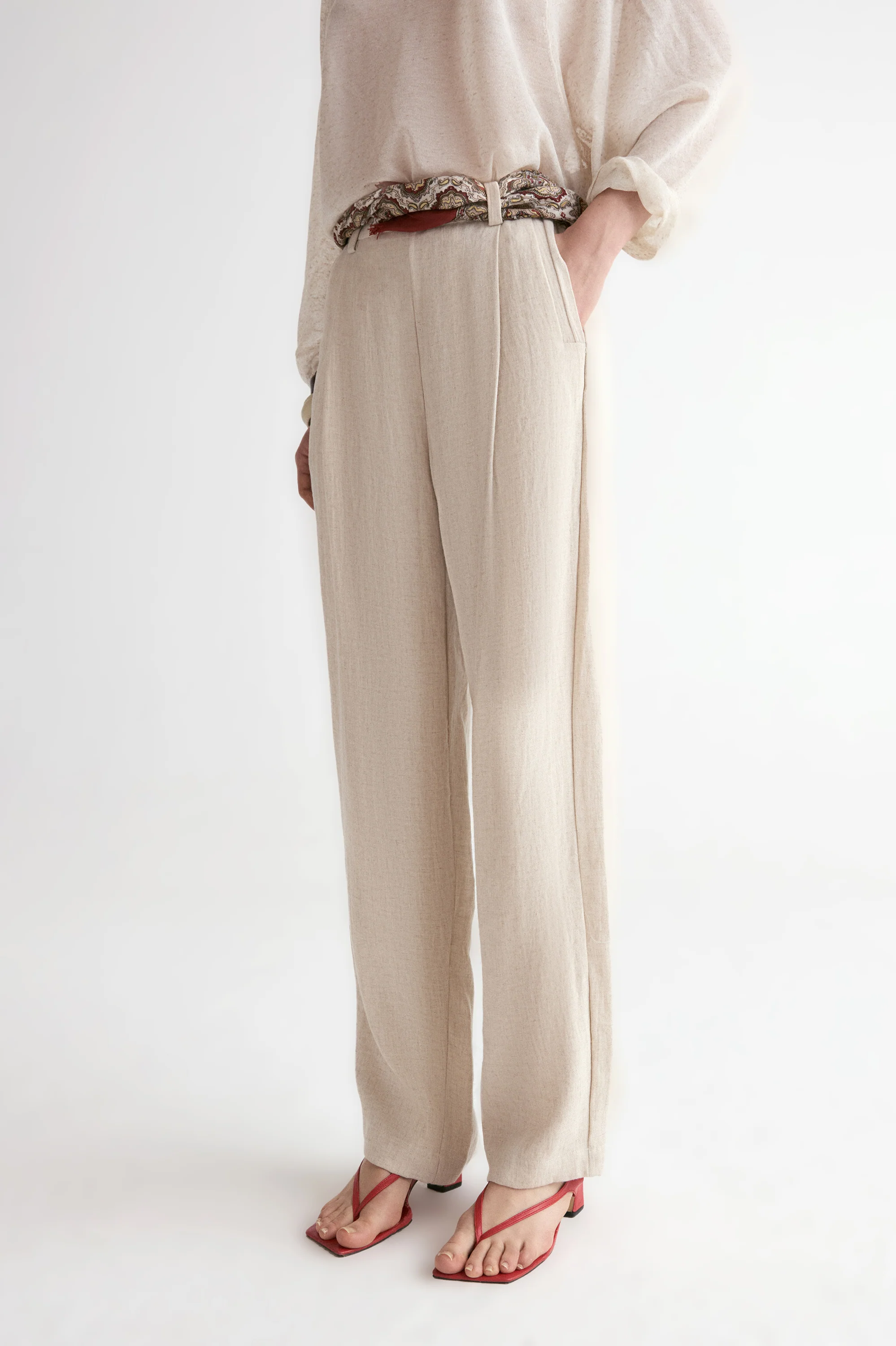 Annie Linen Trousers - Image 5