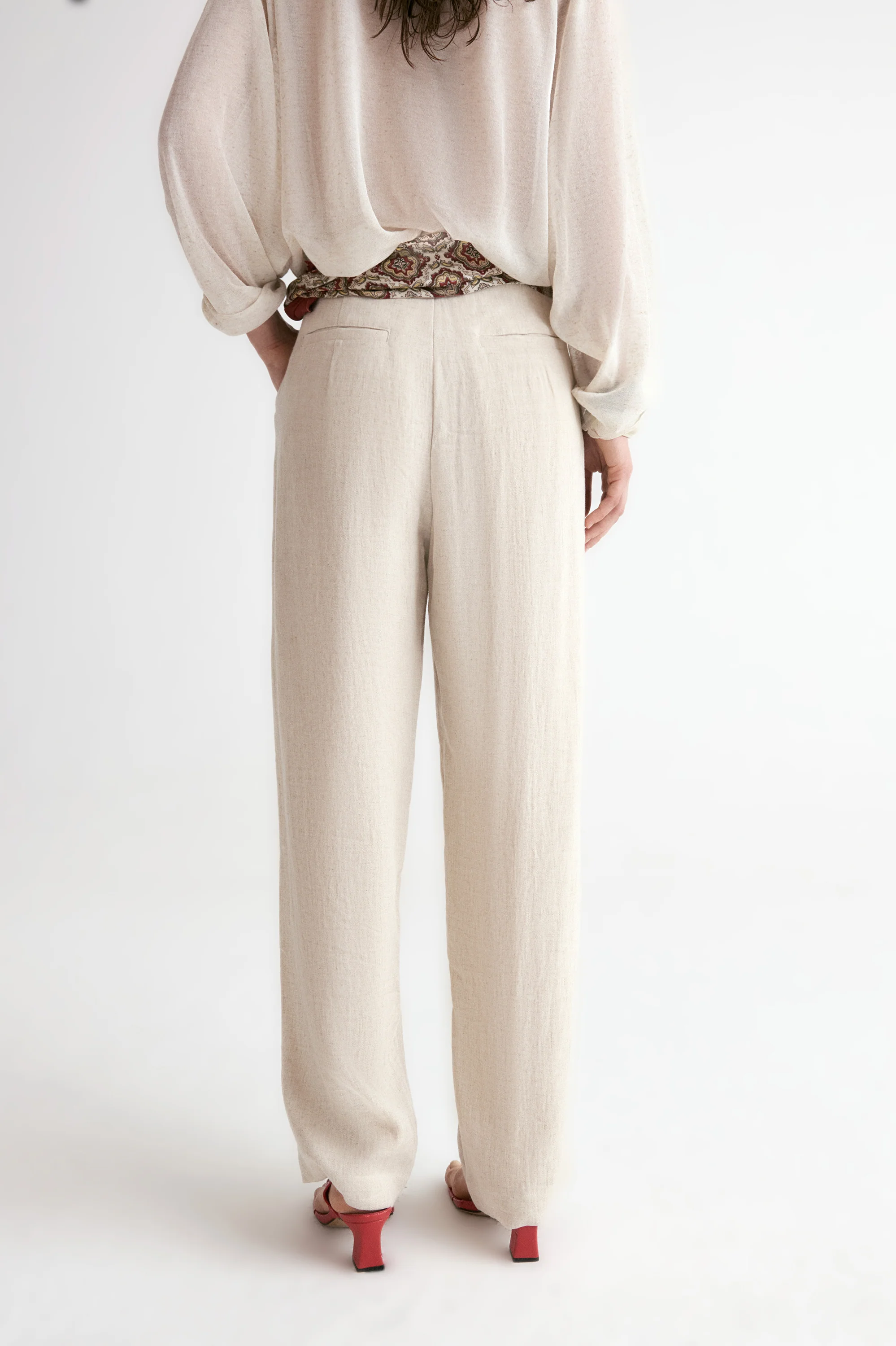 Annie Linen Trousers - Image 6