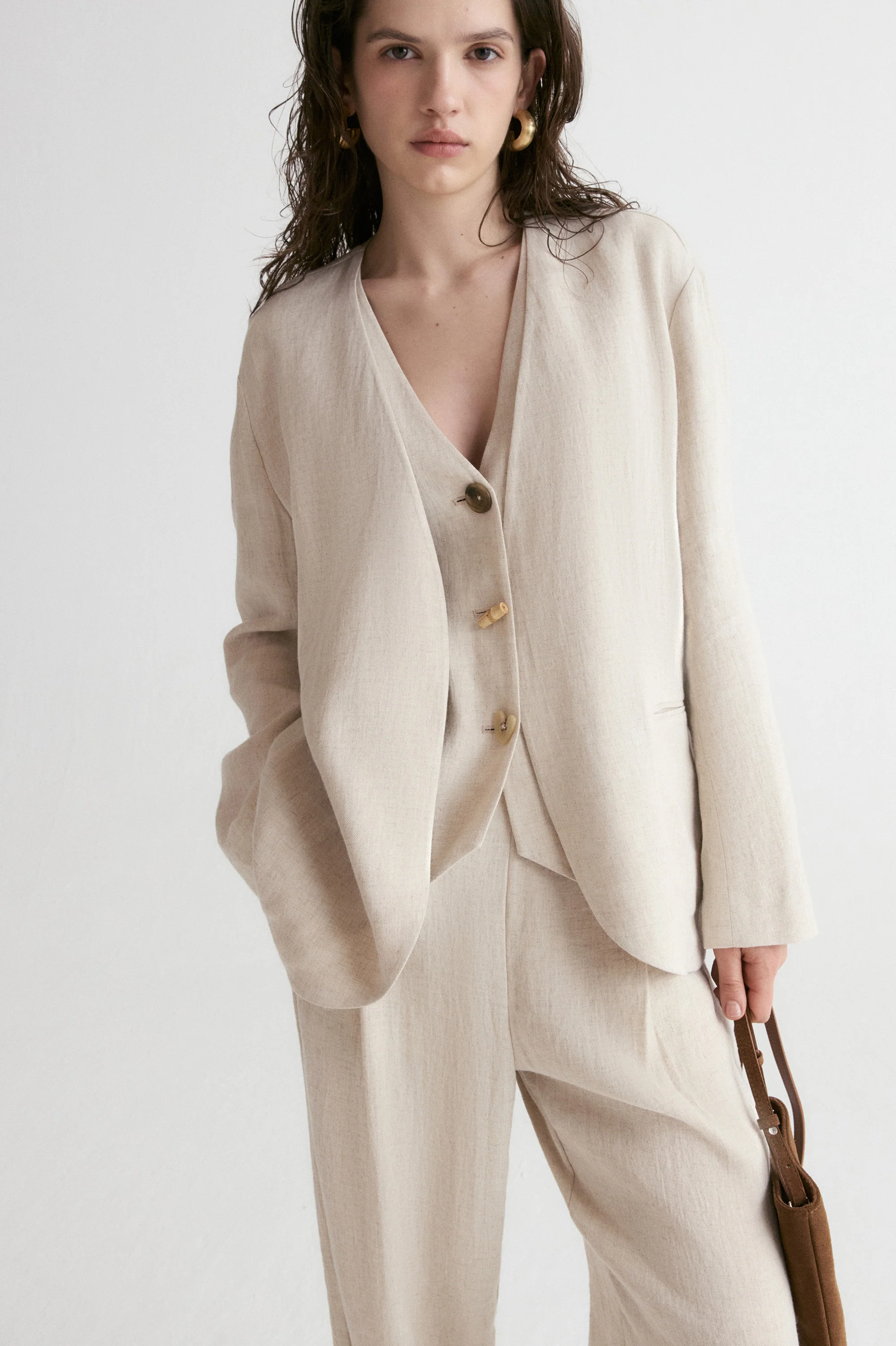 Annie Two-Piece Linen Blazer - Image 5
