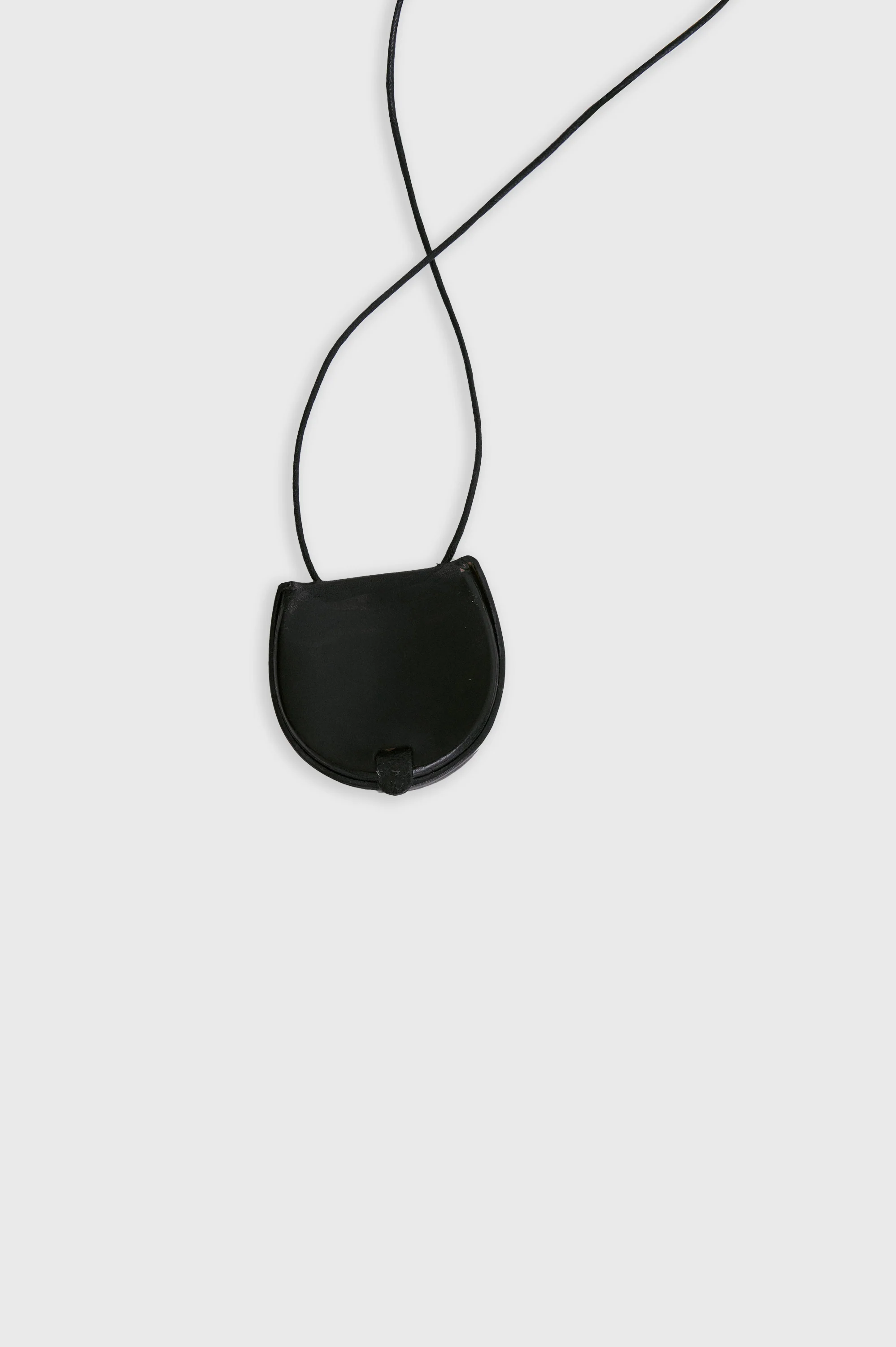 Atelier Patina Leather Necklace-Black - Image 4