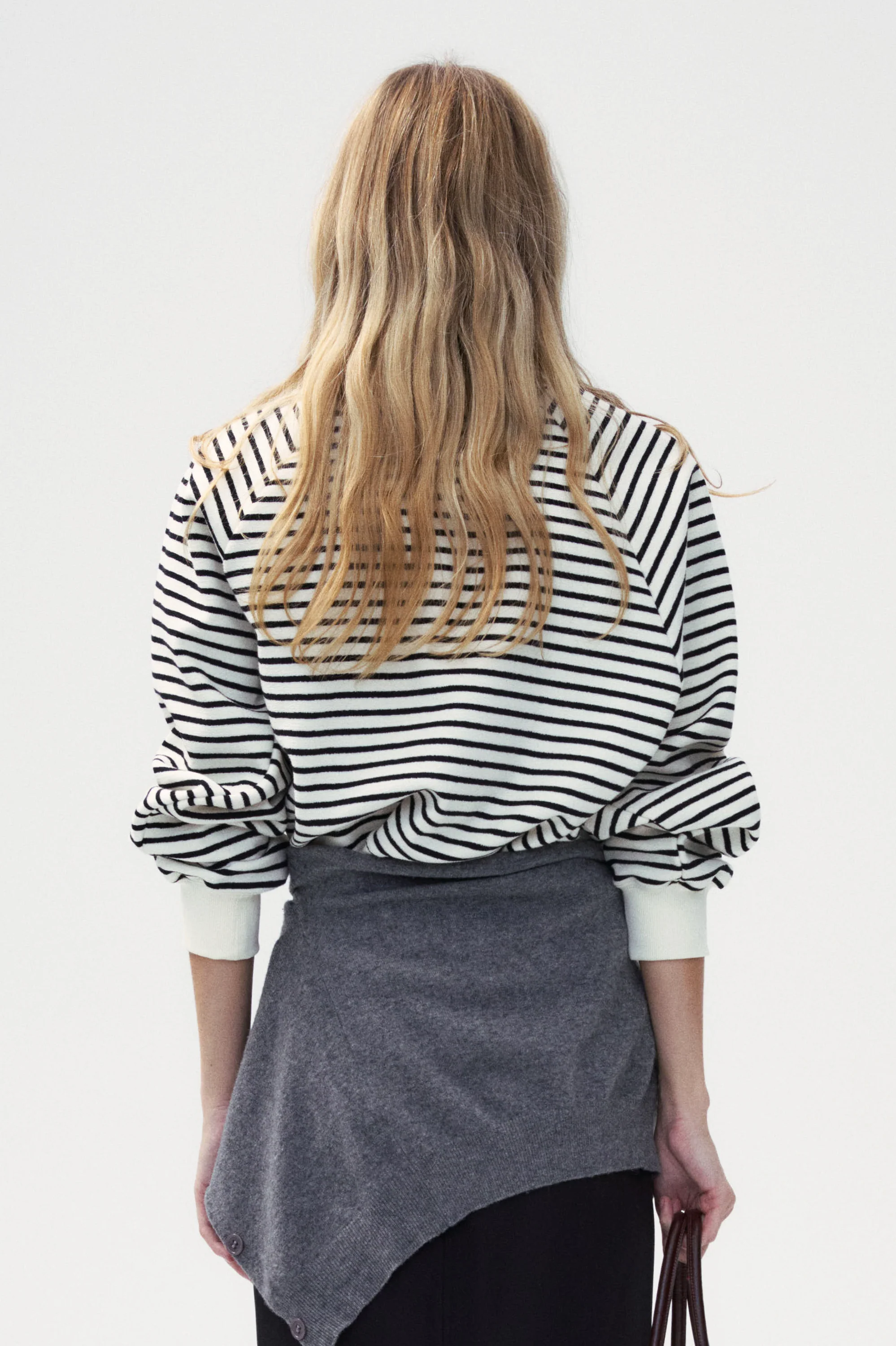 "Bon Voyage" Capsule Collection - "JE M'EN FOUS" Embroidered Sweatshirt - Image 5