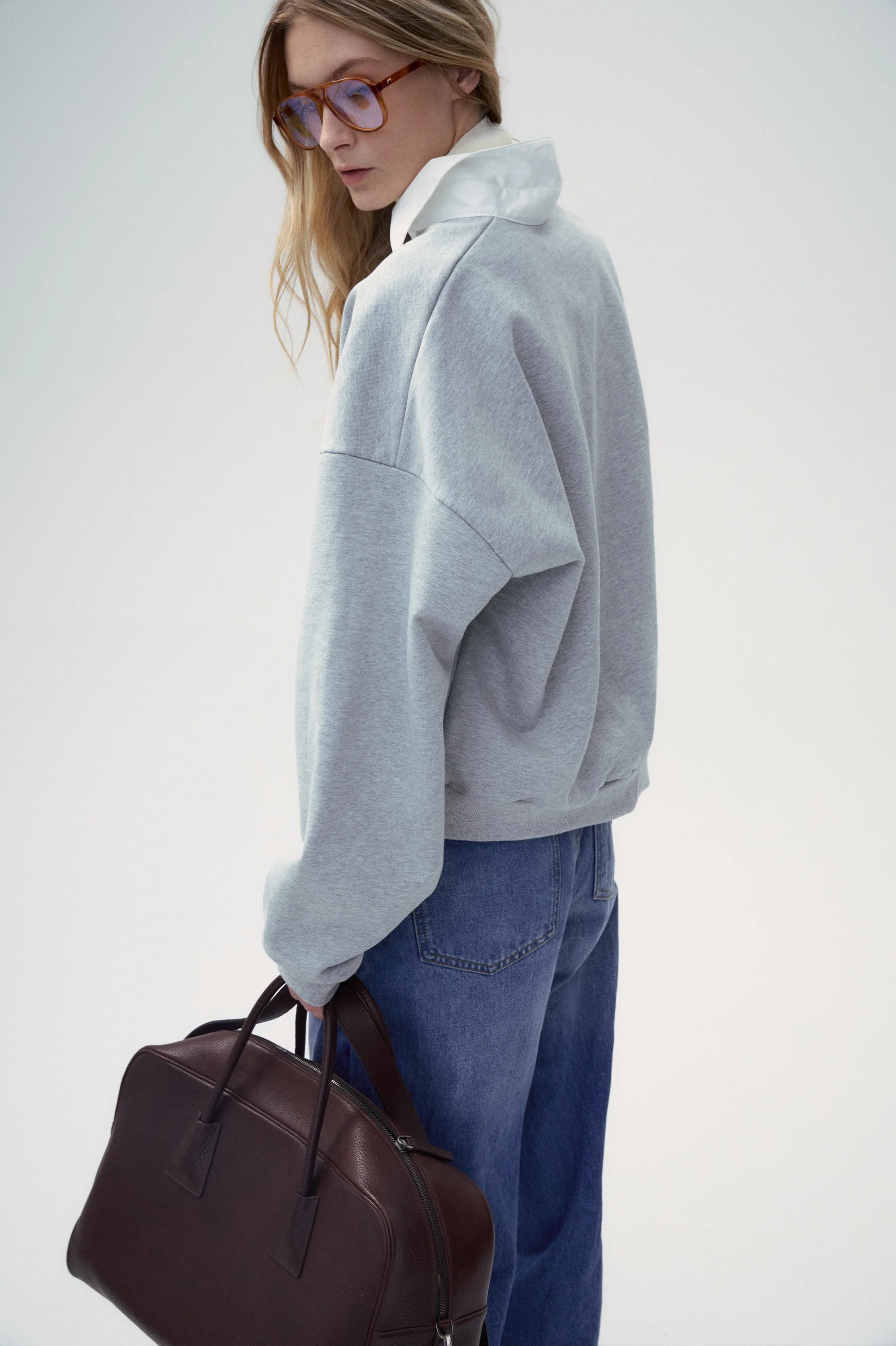 "Bon Voyage" Capsule Series - "Meet The Goddess" Embroidered Polo Sweatshirt - Melange gray - Image 3