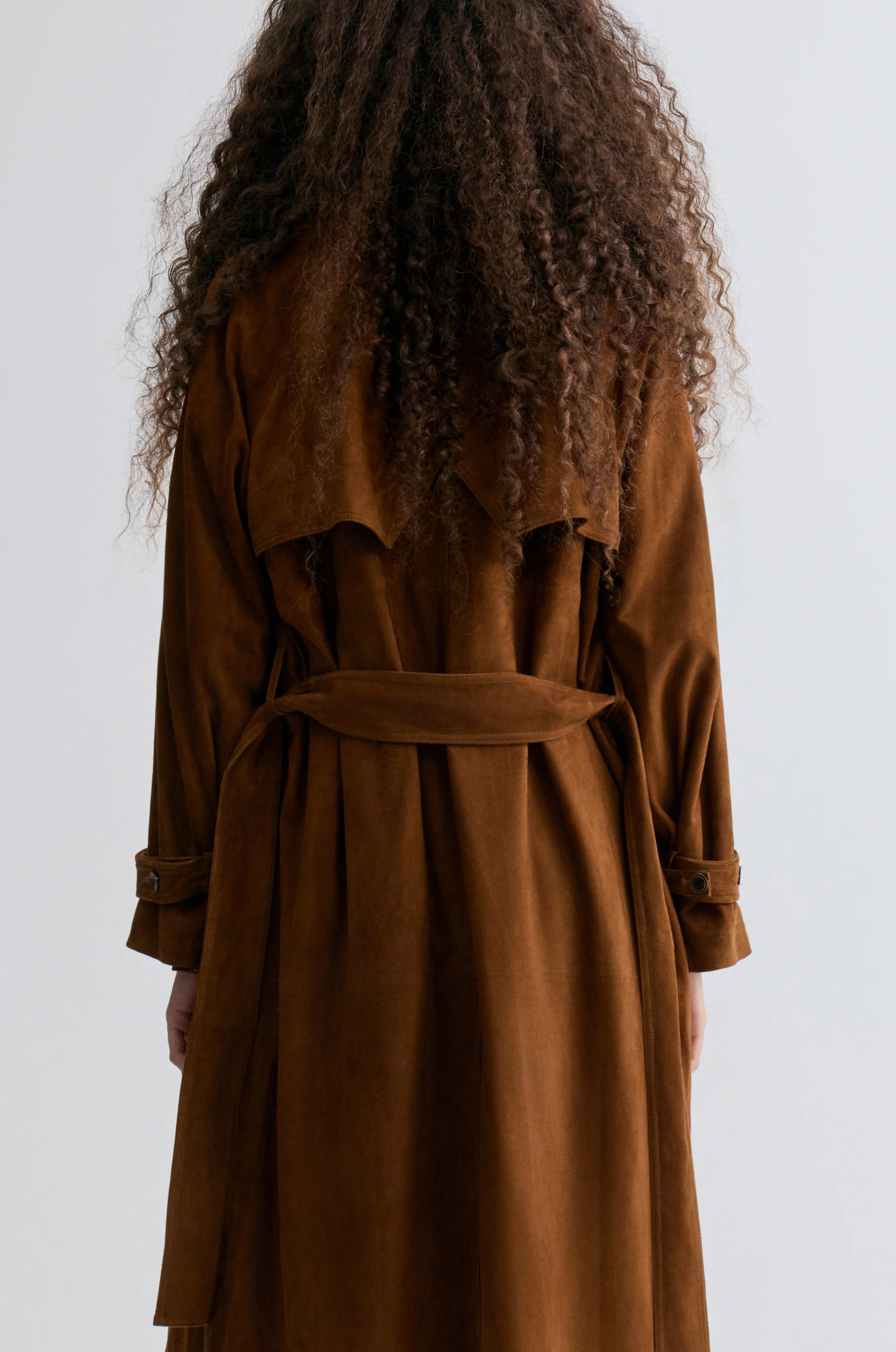 Bonnie Trenchcoat in Suede - Image 9