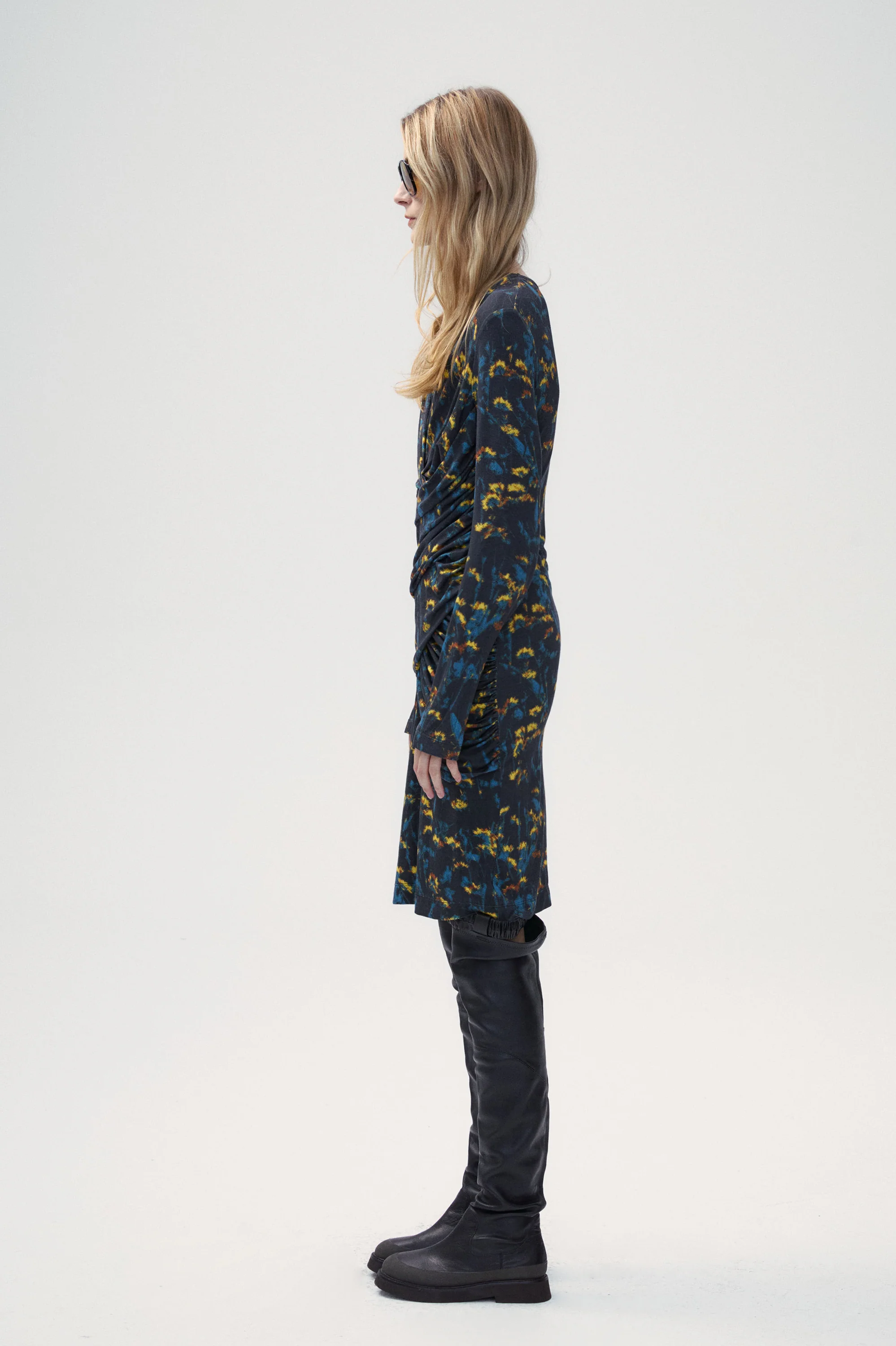 Doris Ditsy Floral Knit Dress - Image 5