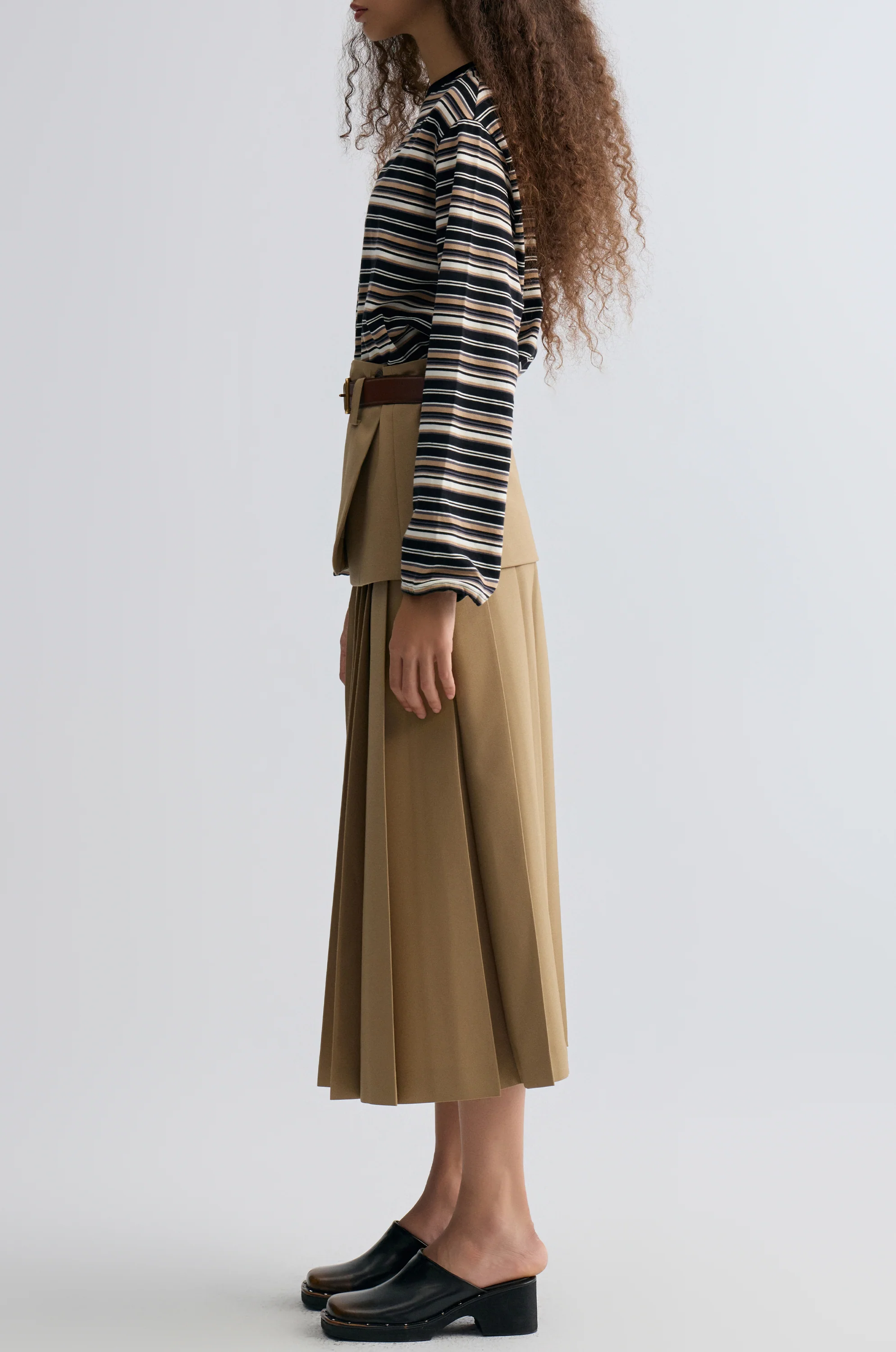 Double-layered Pleated Gabardine Skirt Camel - Image 4