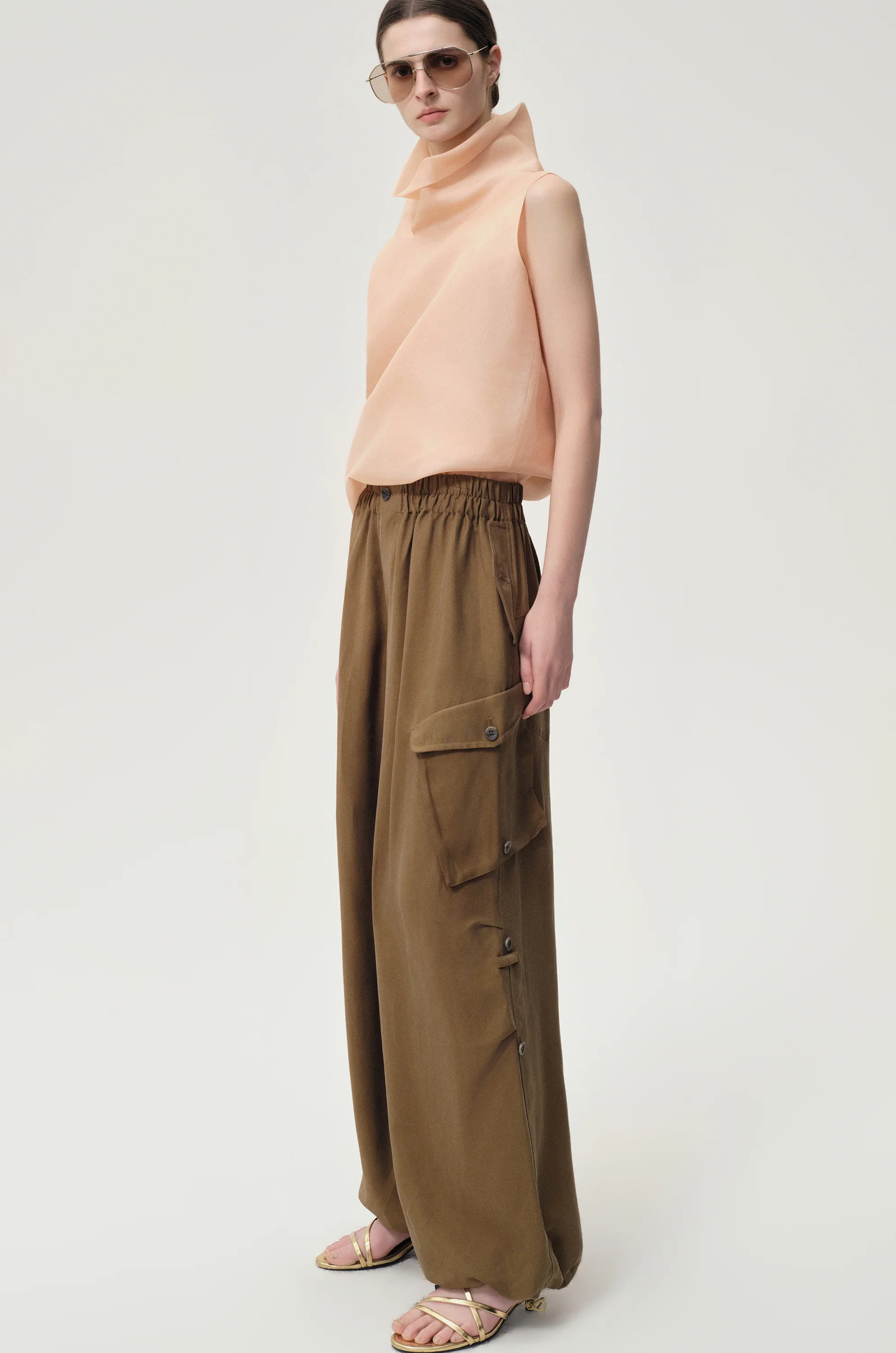 Drift Baggy Cargo Trousers Hazel - Image 4