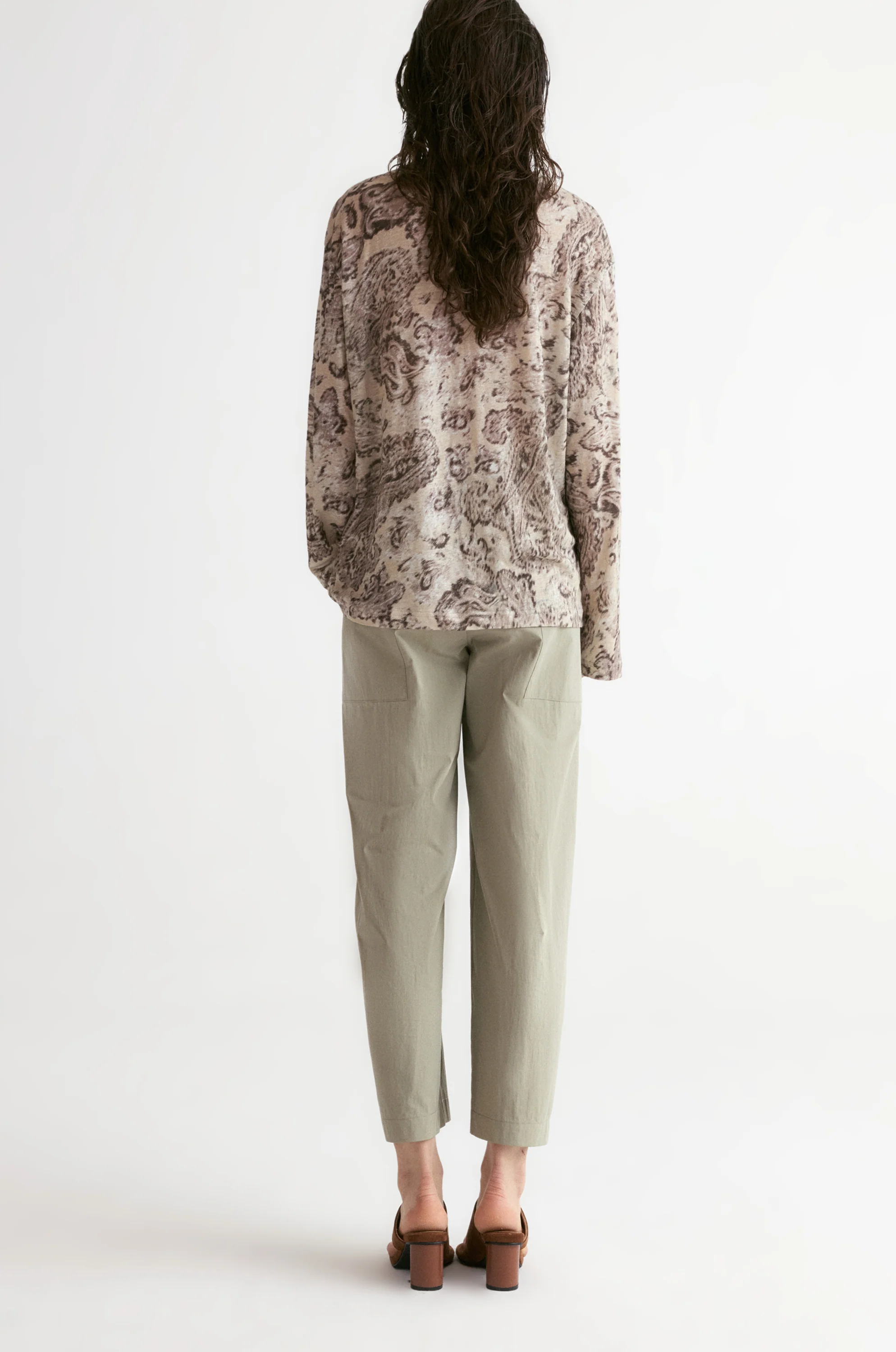 Boho Paisley Linen T-shirt - Image 4