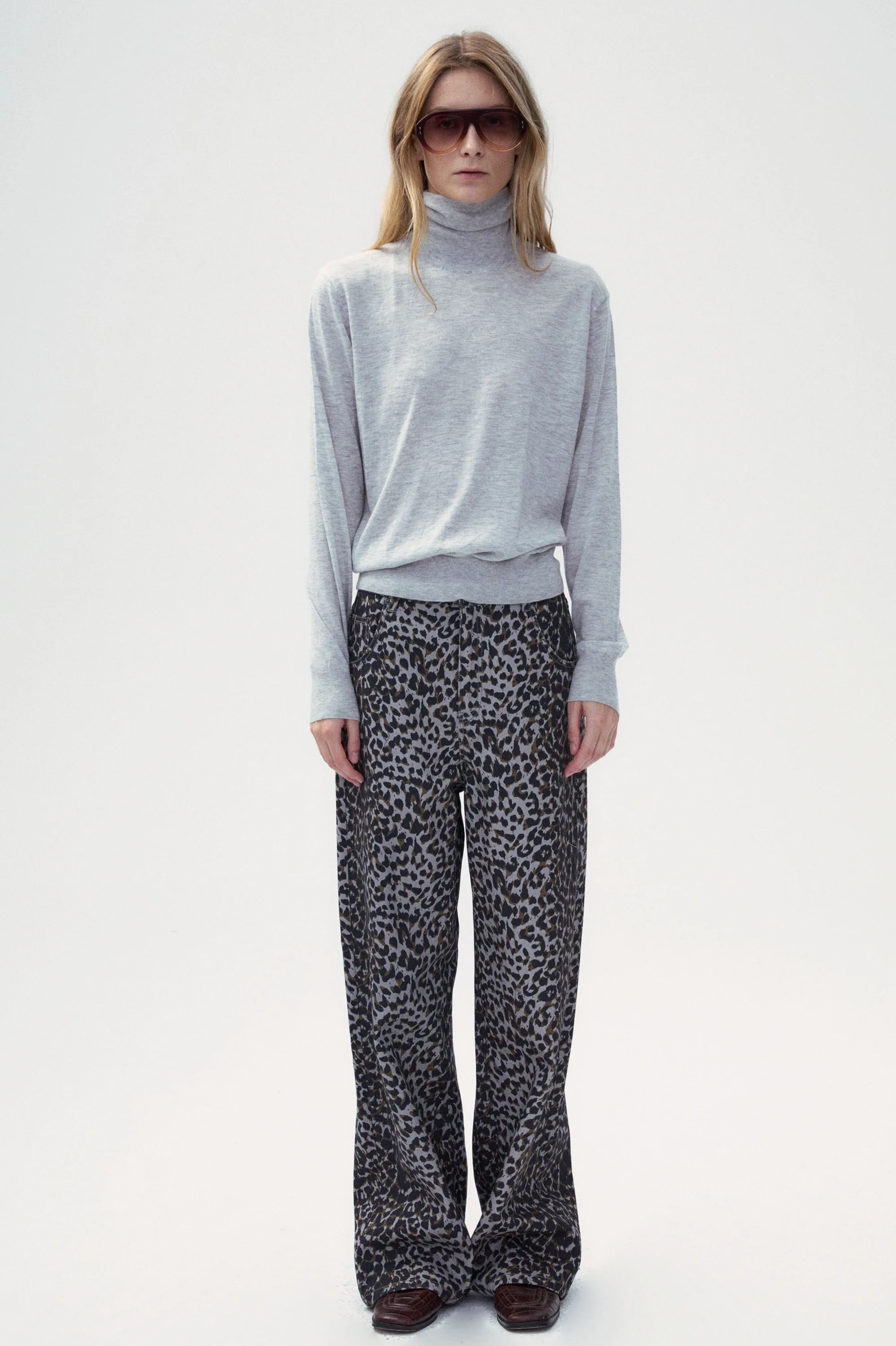 Gray Leopard Wide Leg Denim Jeans - Image 6