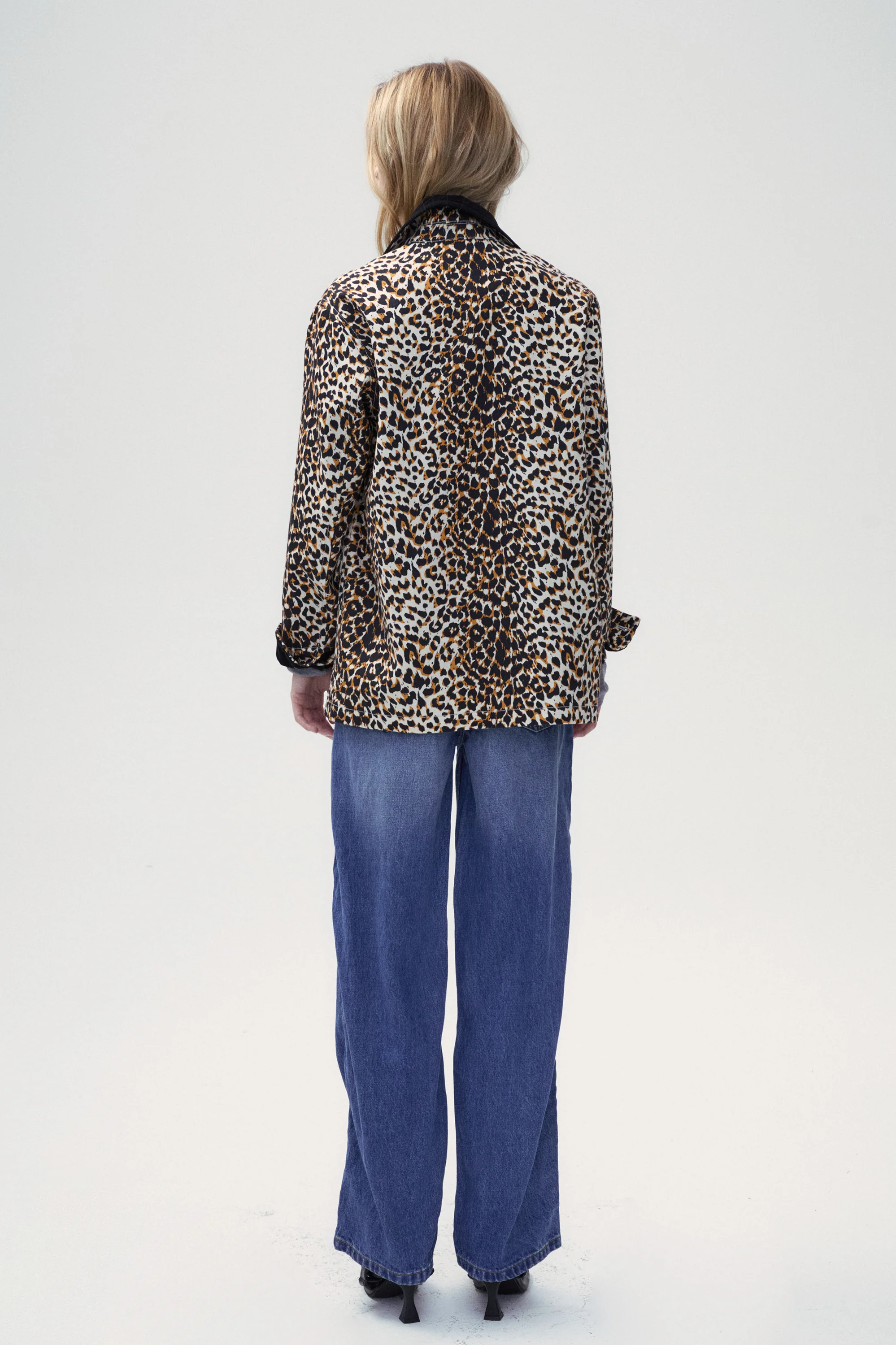 Leopard Print Barn Jacket - Image 5