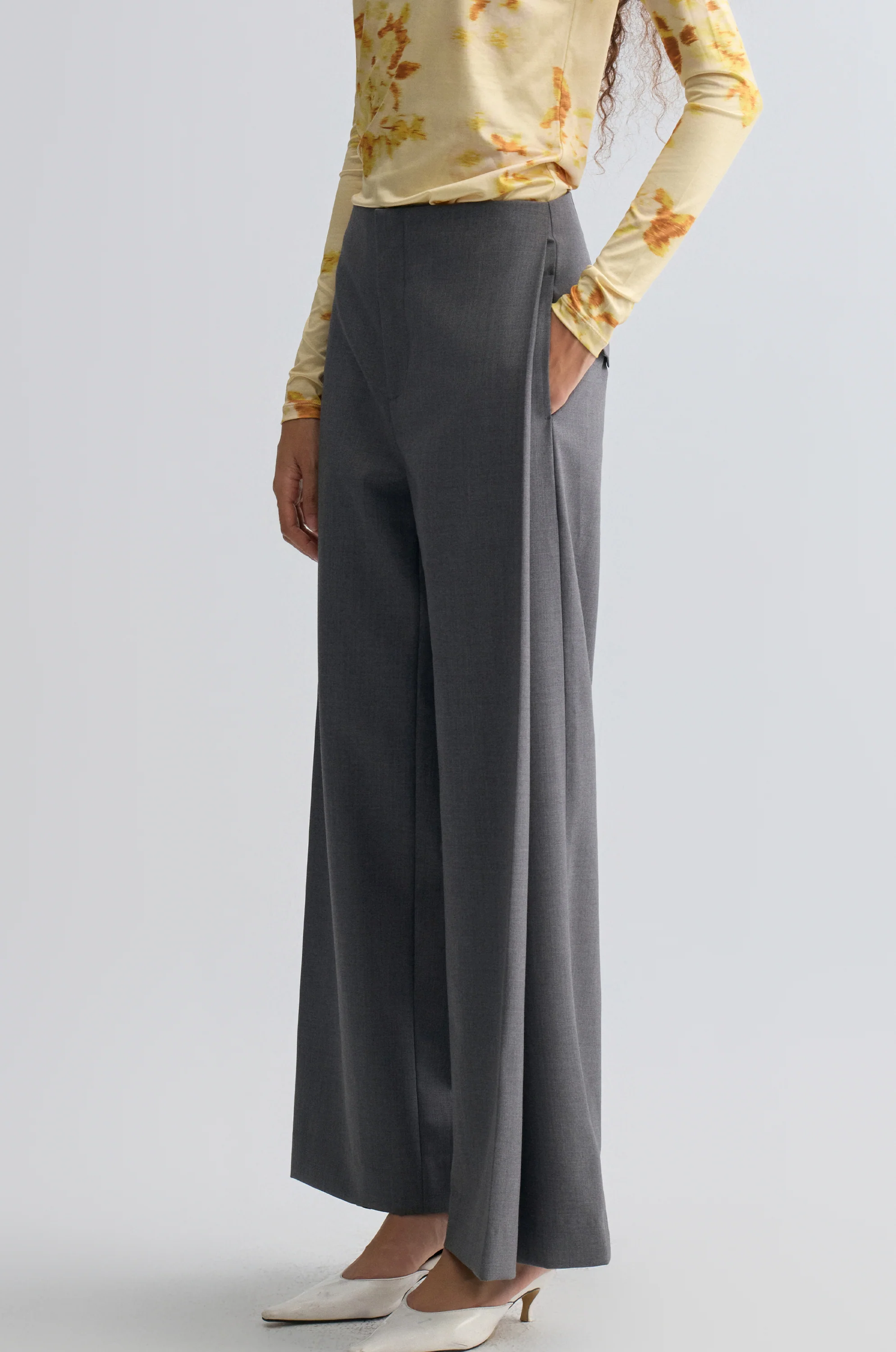 Marlene Pleat Tailored Trousers - Image 4