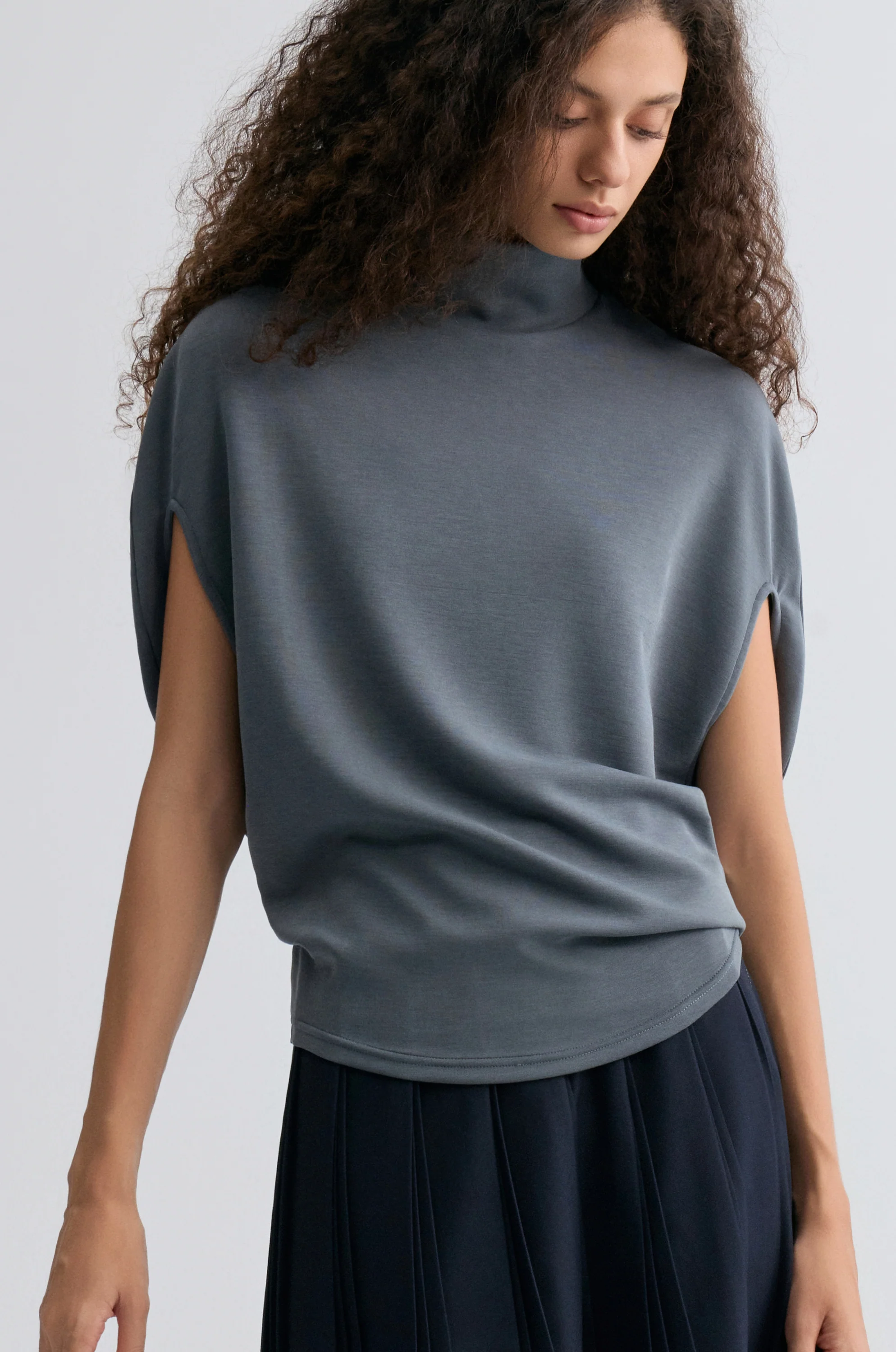 Mousse Circular Tee Dapple Gray - Image 5