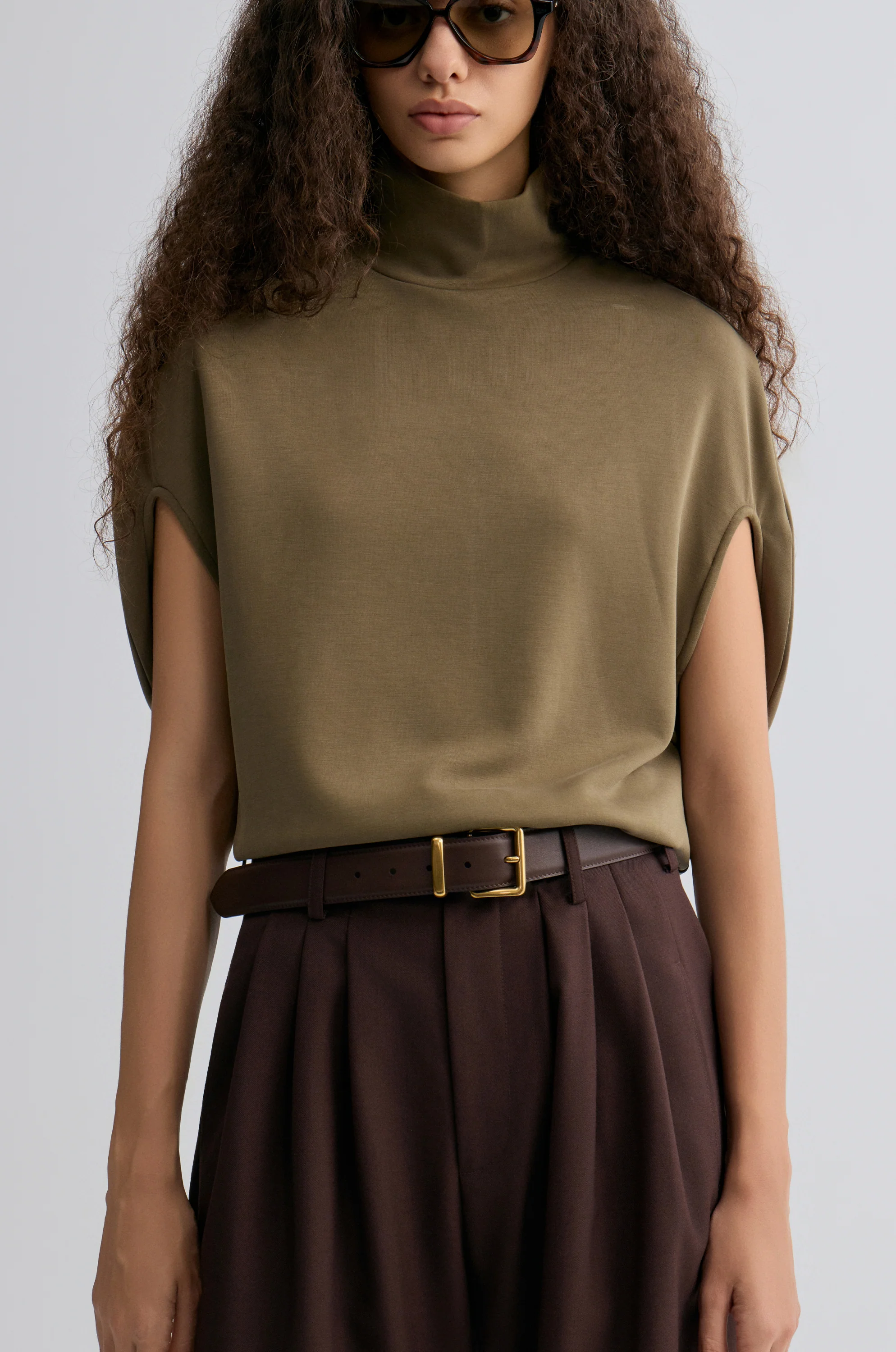 Mousse Circular Tee Khaki - Image 5
