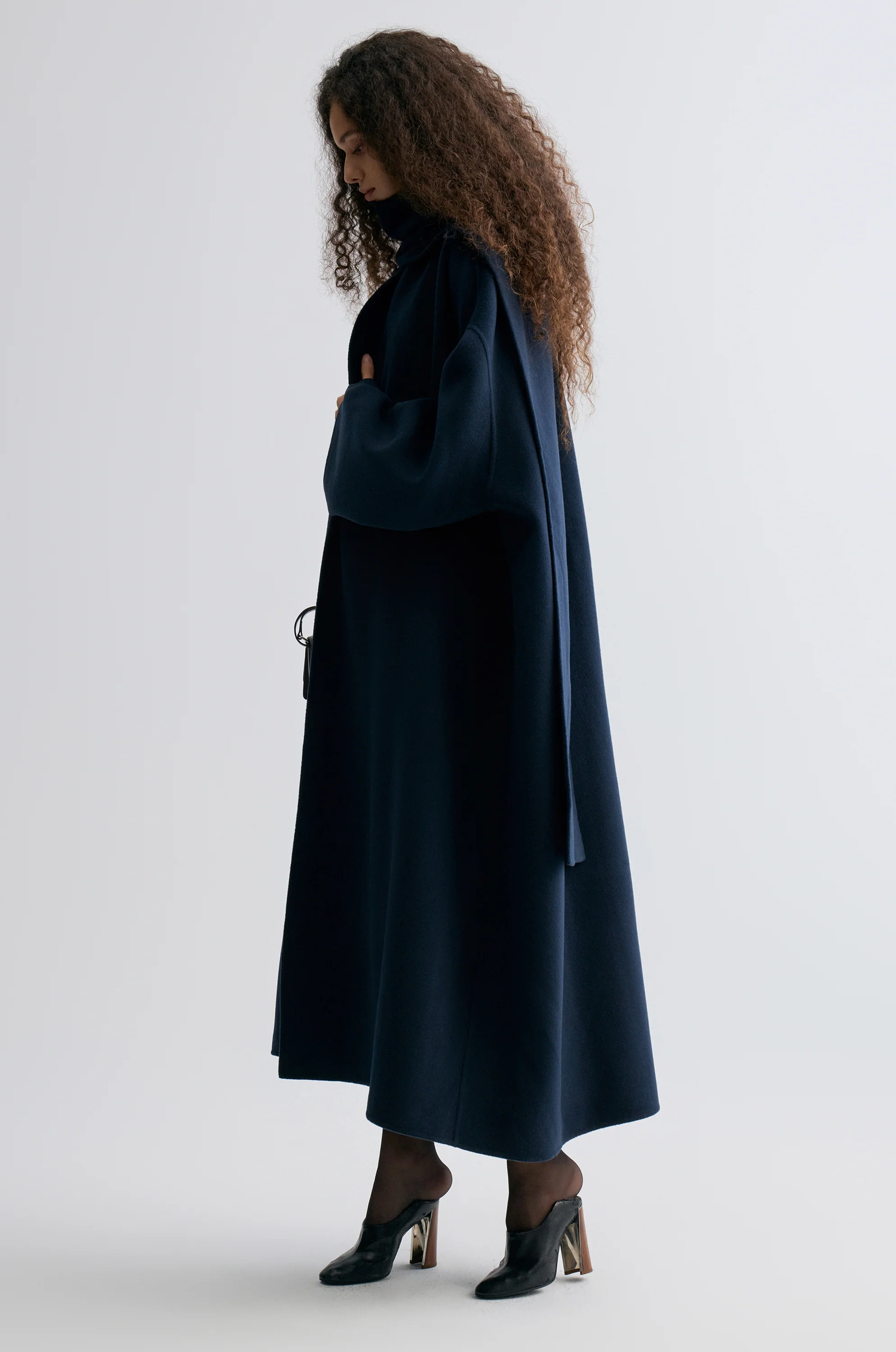 Oversized Double-faced Scarf Coat Navy - Image 10