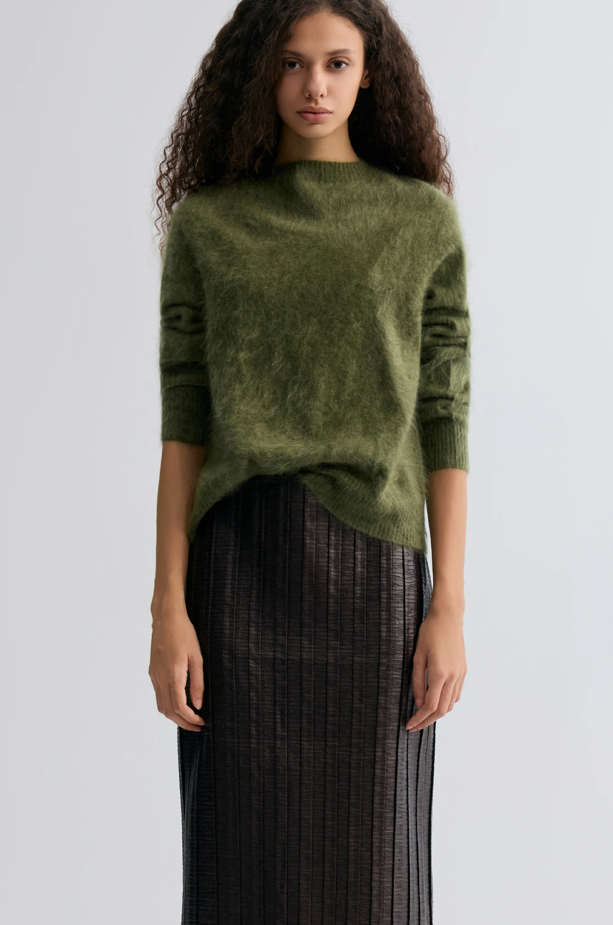 Plush Boxy Brushed Cashmere Sweater Moutain Green - Image 3