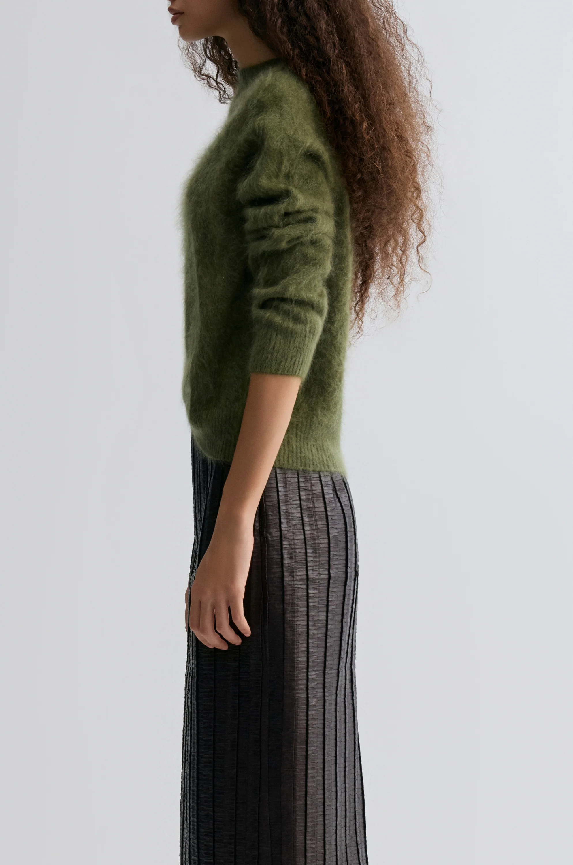 Plush Boxy Brushed Cashmere Sweater Moutain Green - Image 4