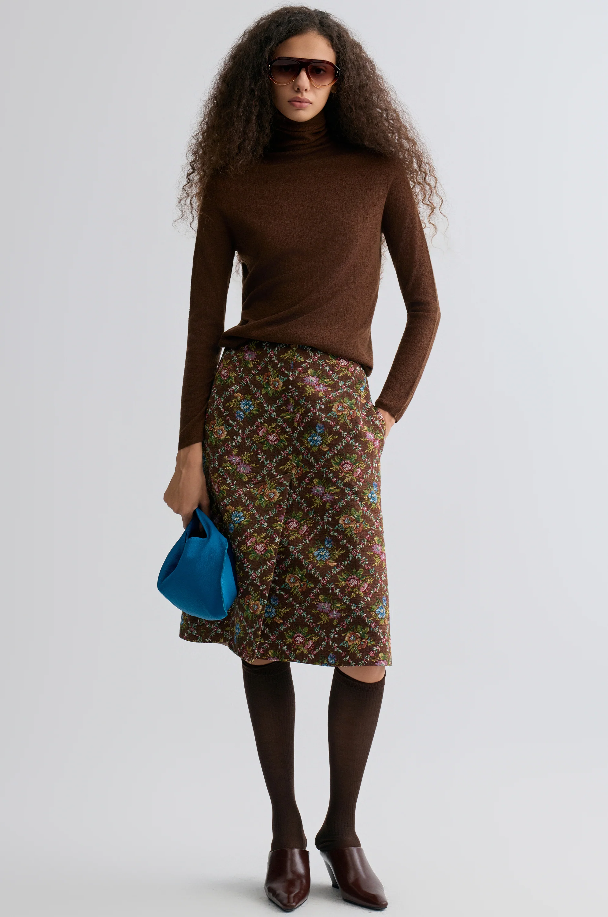 Retrobloom Jacquard Skirt Chocolate - Image 3