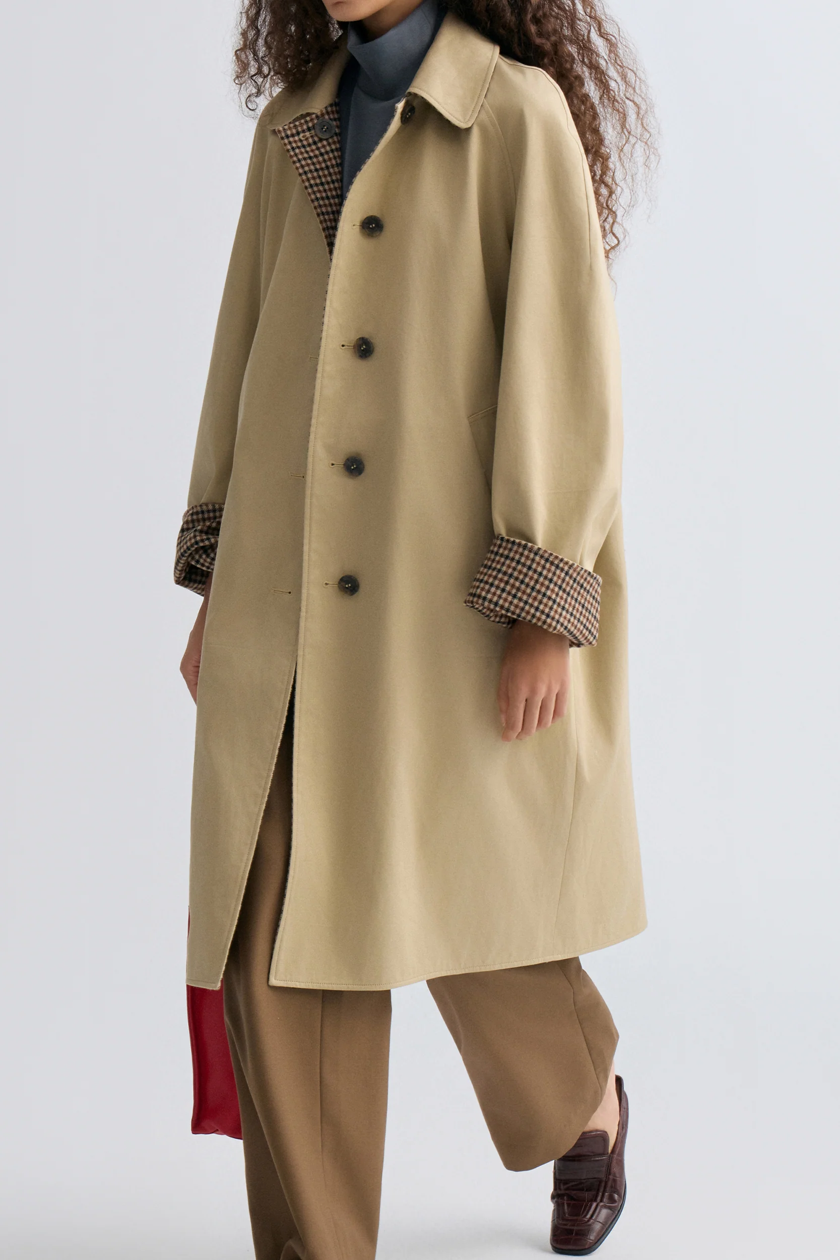 Reversible Twill and Check Trench Coat Beige - Image 2