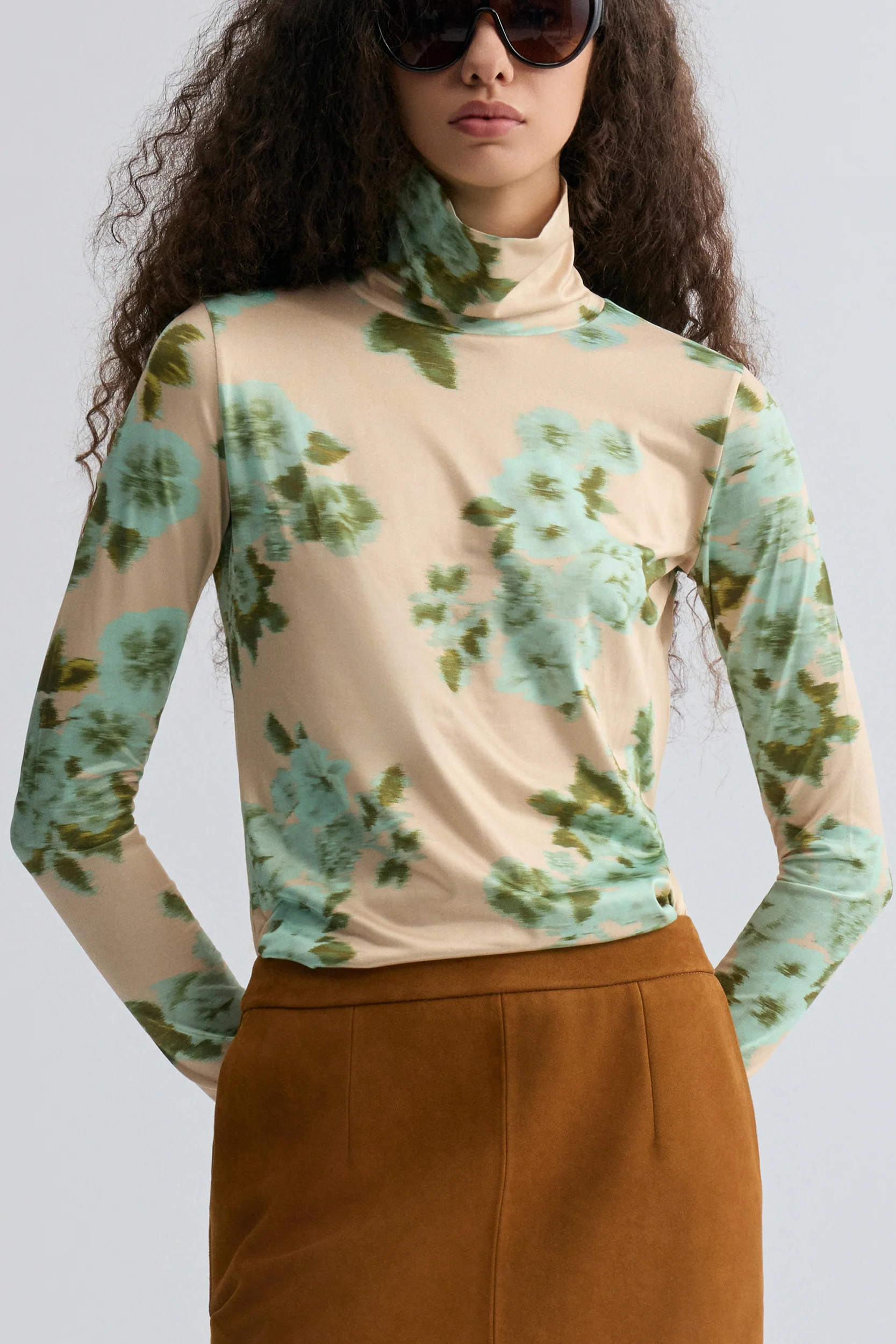 Rosetta Long Sleeve Turtleneck Top Beige - Image 2