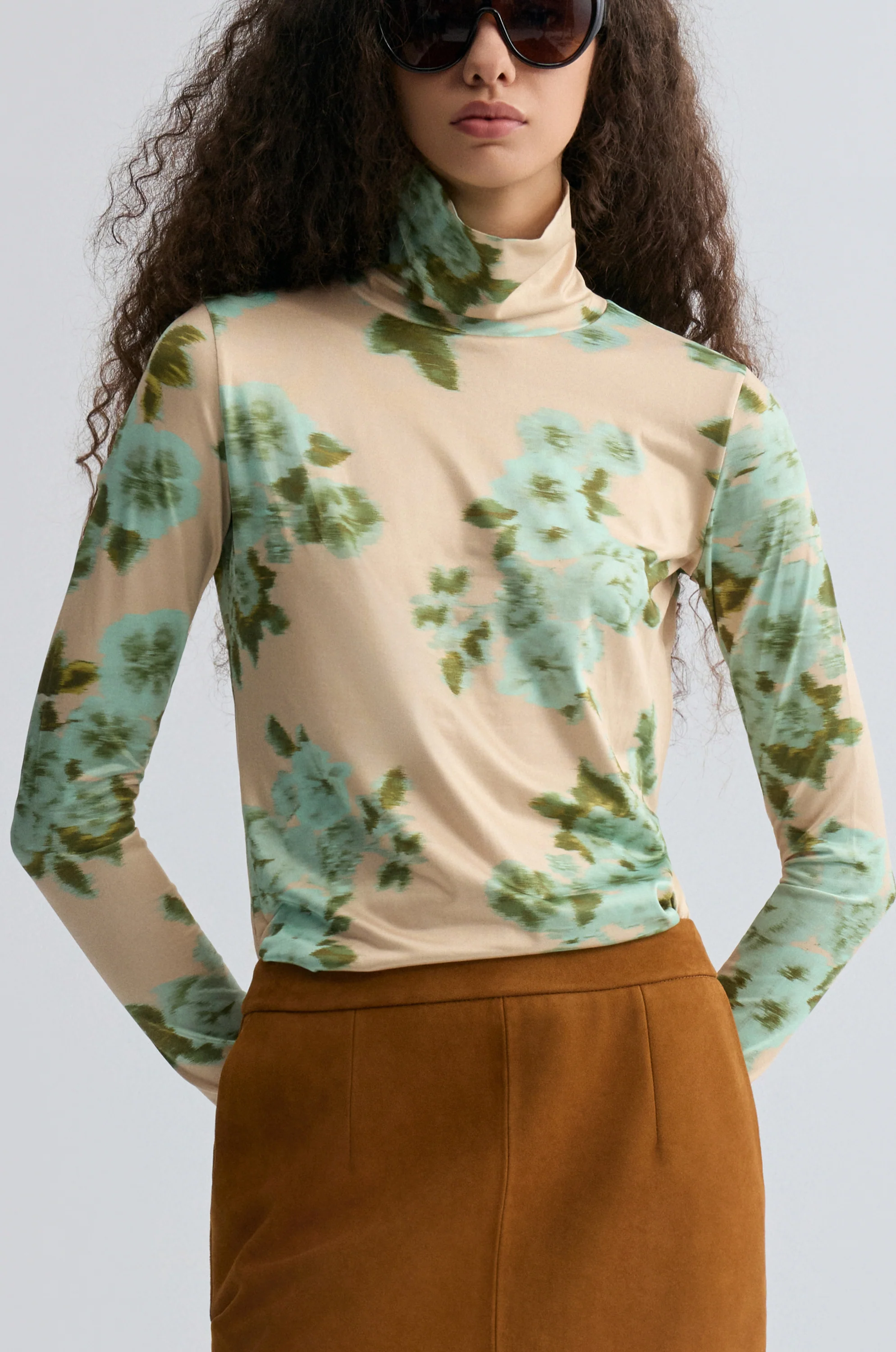 Rosetta Long Sleeve Turtleneck Top Beige - Image 6