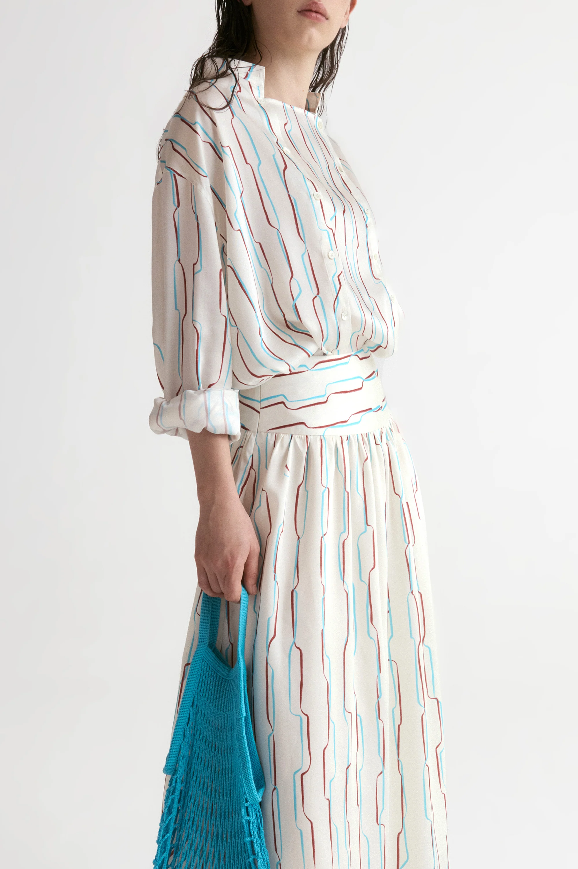 Santorini Twisted Shirt in Viscose Silk - Image 7