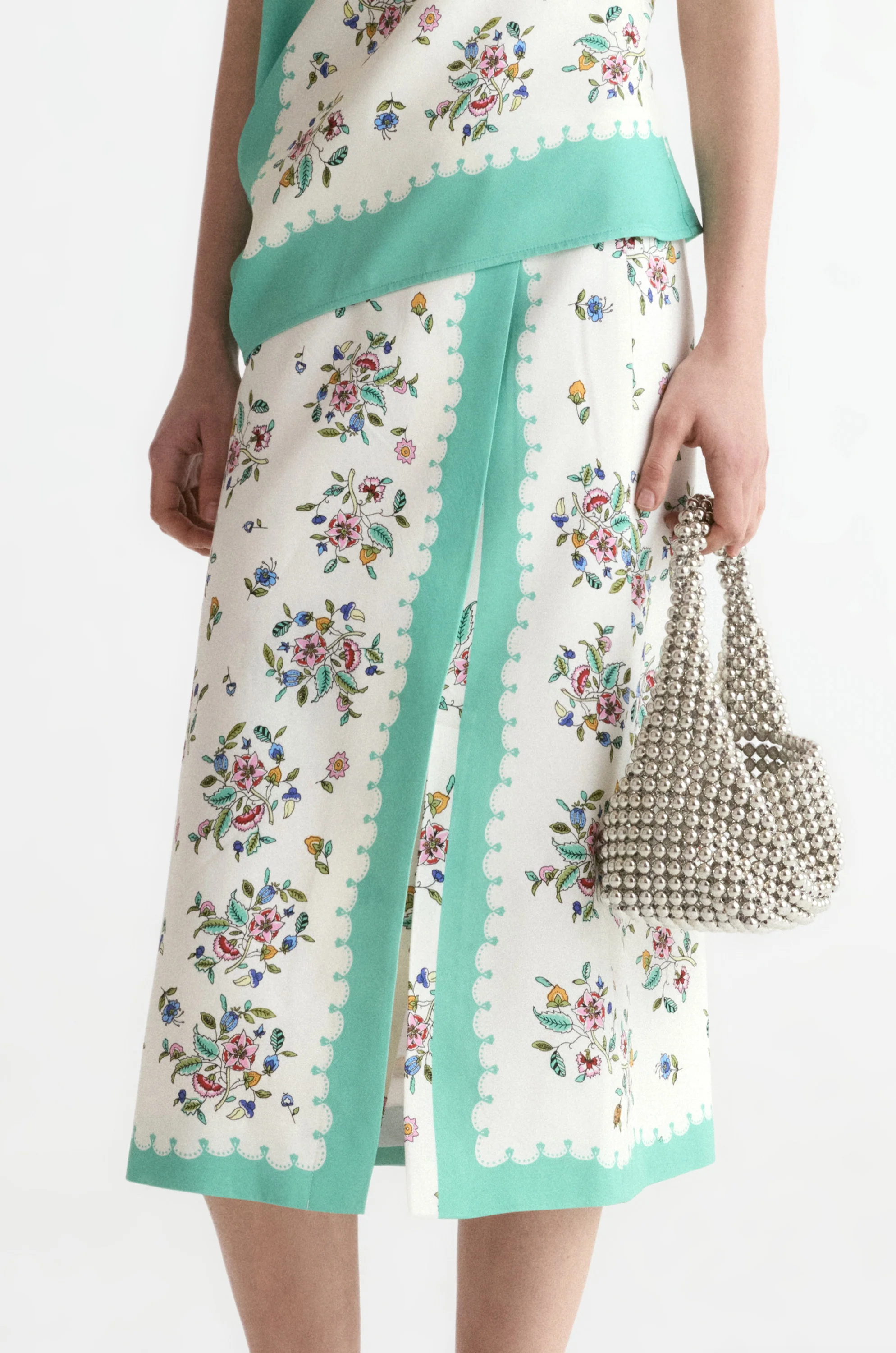 Scarf-print Front Slit Midi Skirt - Image 4