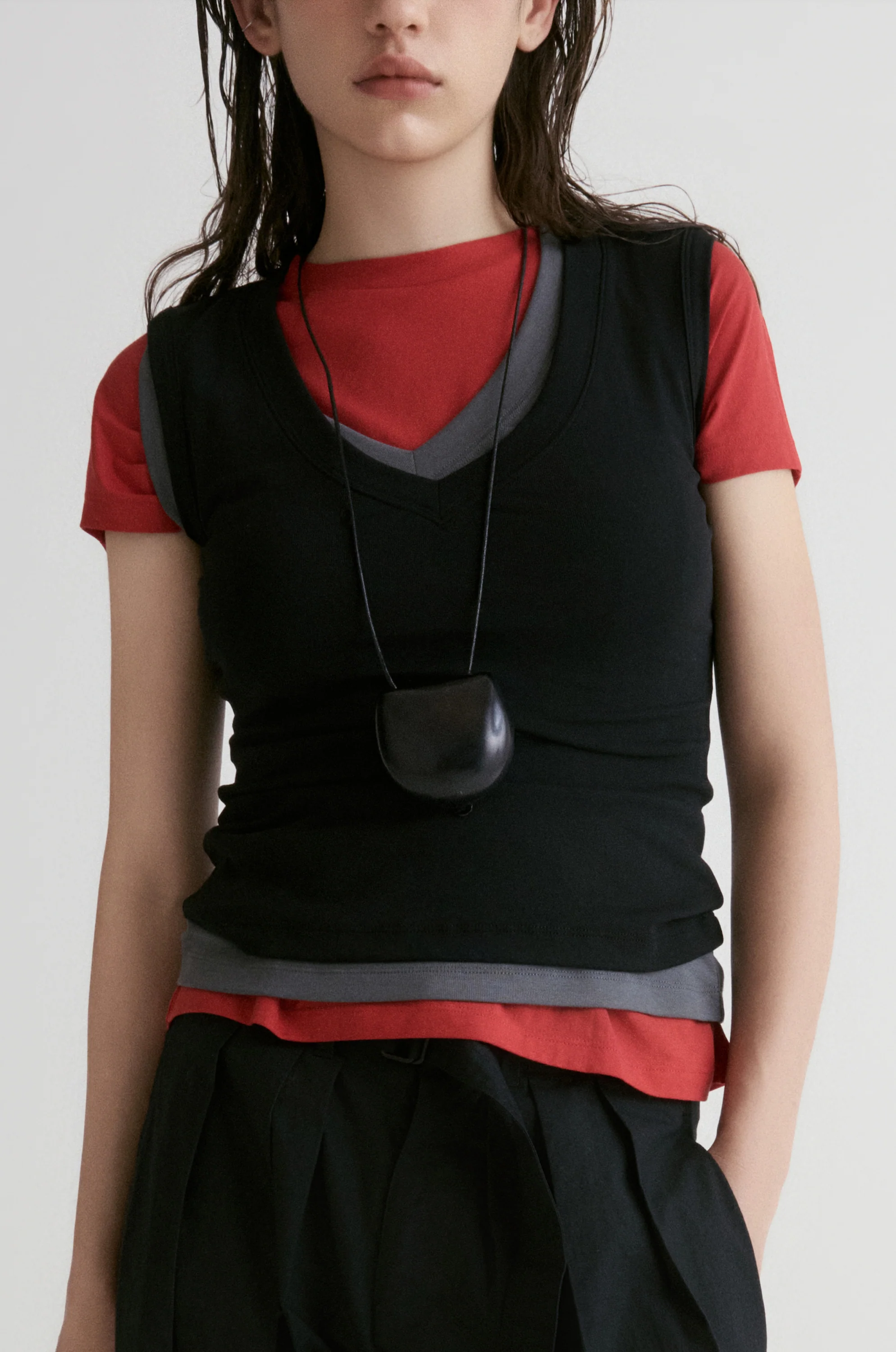 Slim V- neck T-shirt-Black - Image 3