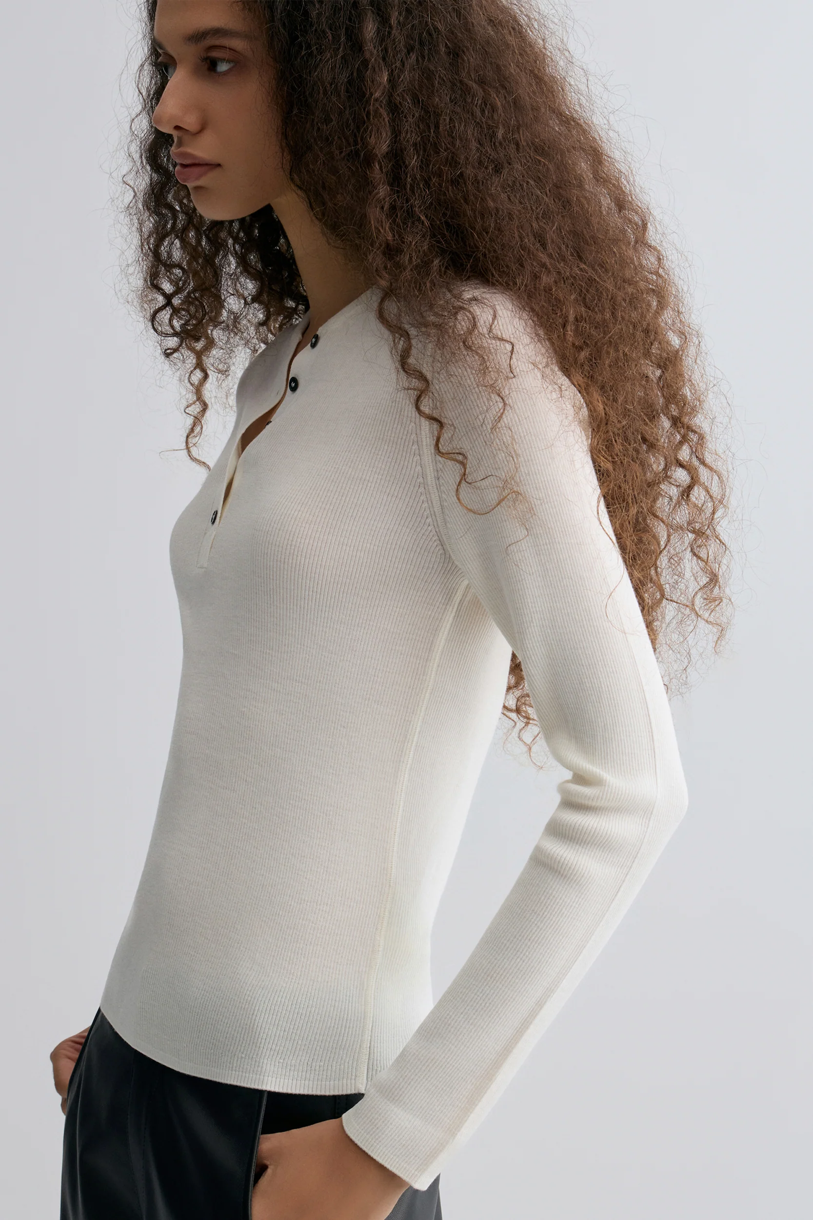 Superfine Merino Wool Knit Henley Off- white - Image 2