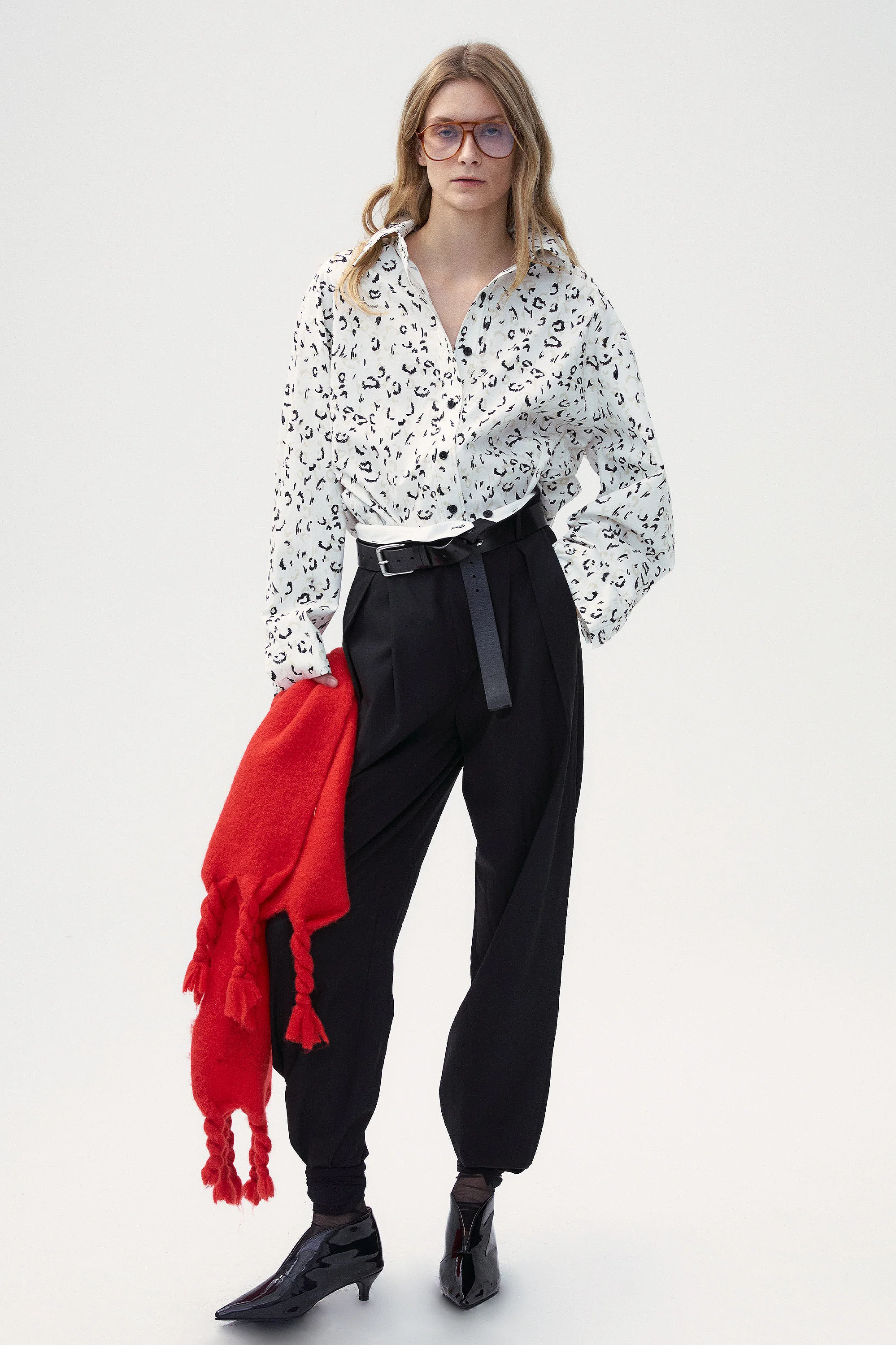 Loose Fit Leopard Print Shirt - Image 2