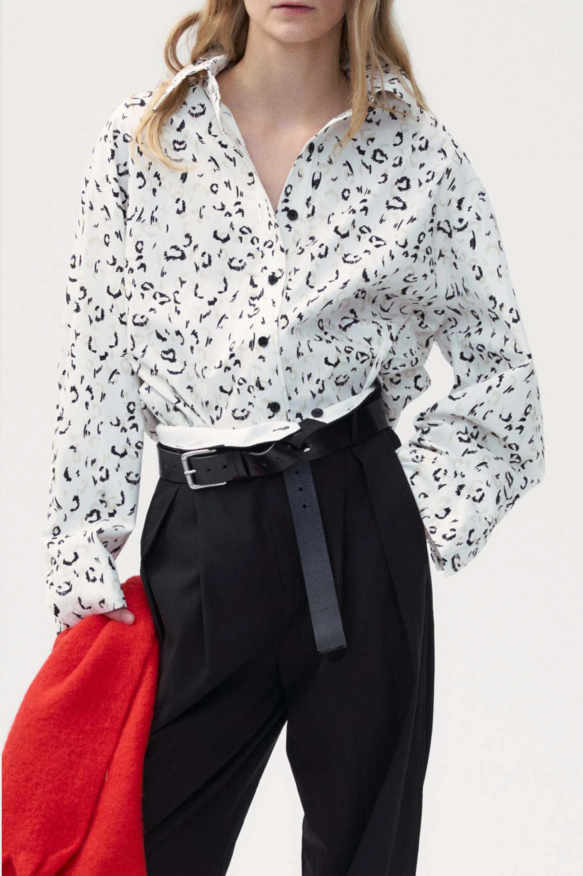 Loose Fit Leopard Print Shirt - Image 4