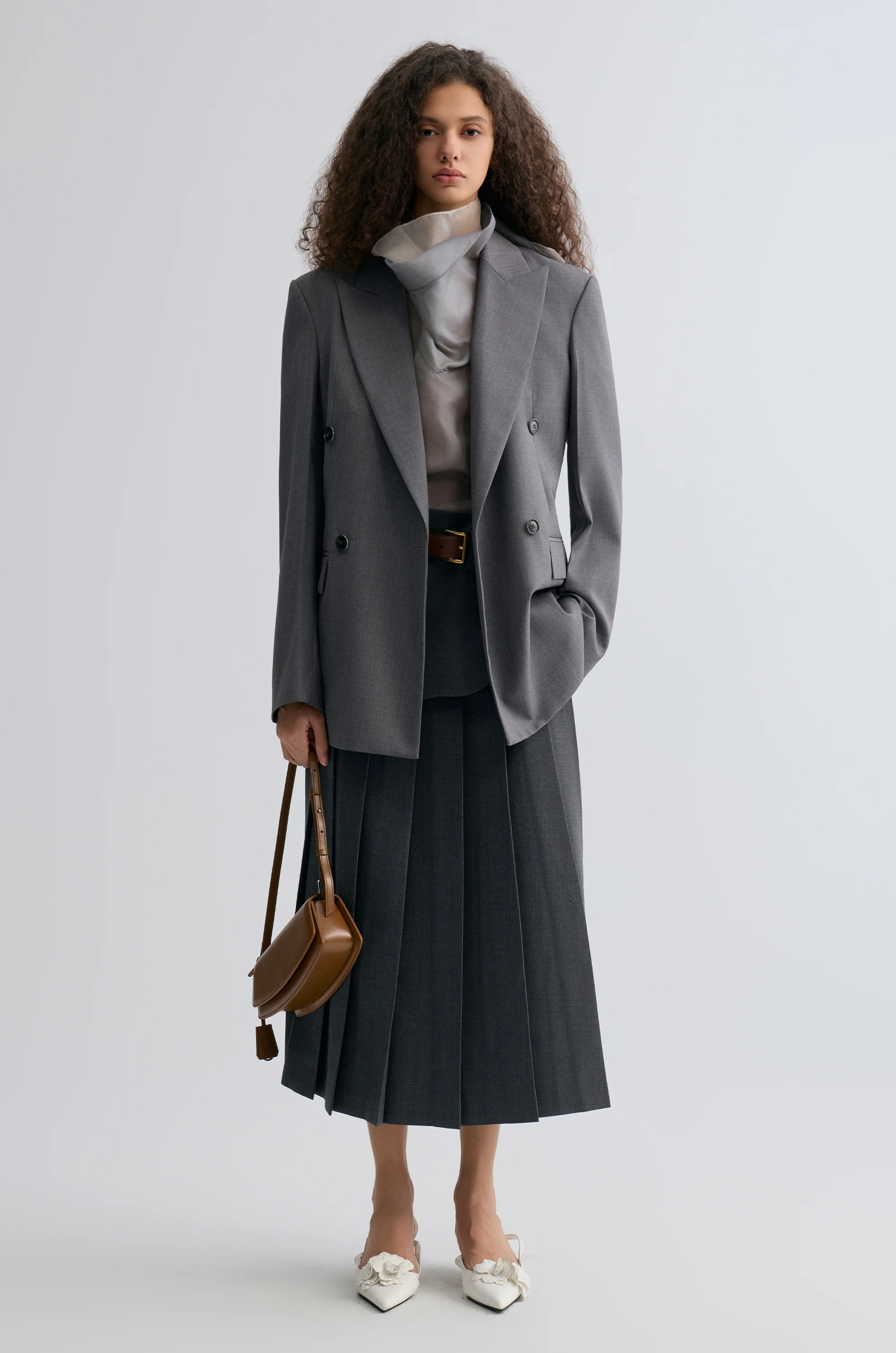 Two-tone Reversible Organza Blouse in silk Smoke Grey - Image 10