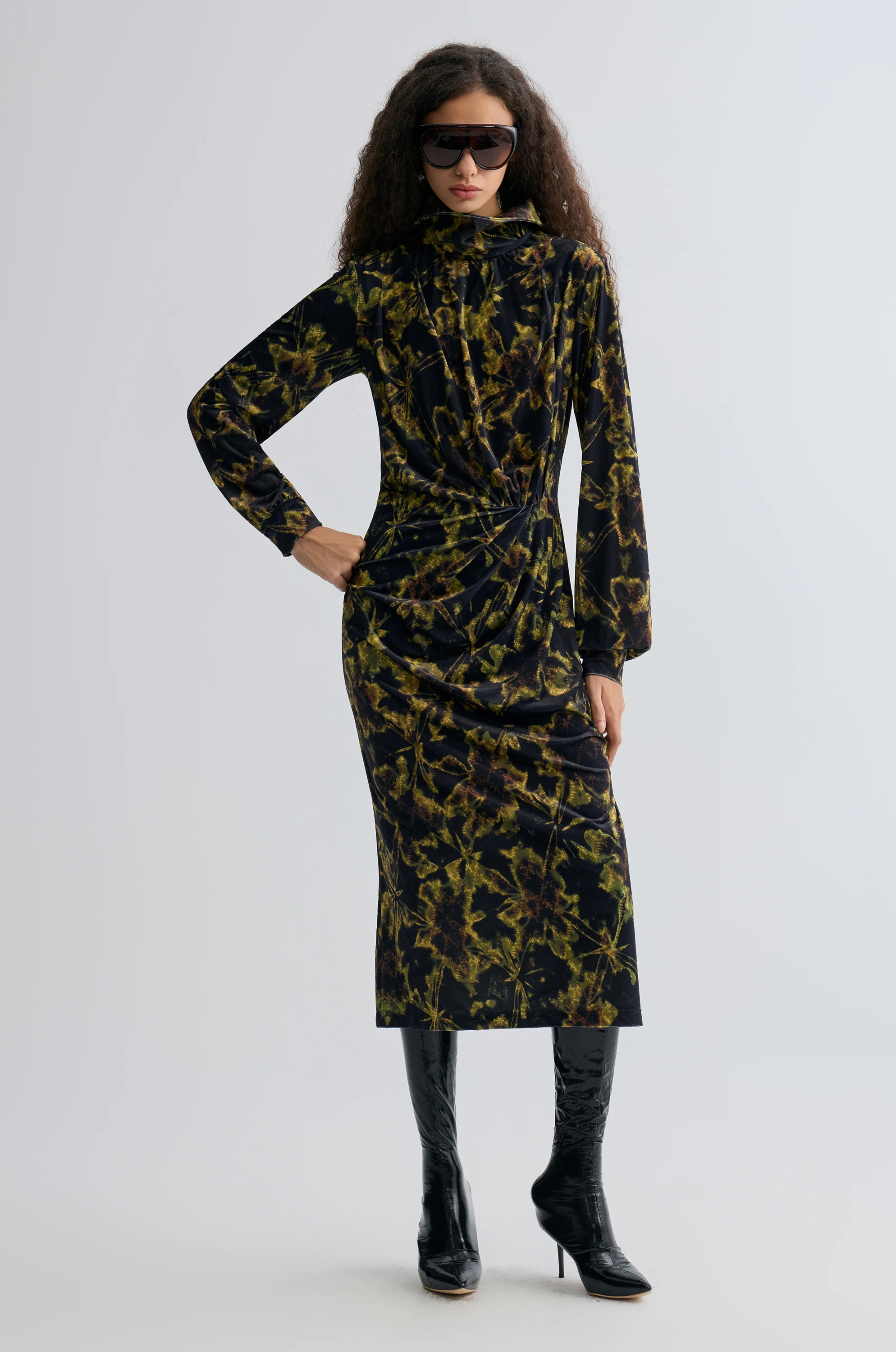 Velvet Printed Dress - Image 3