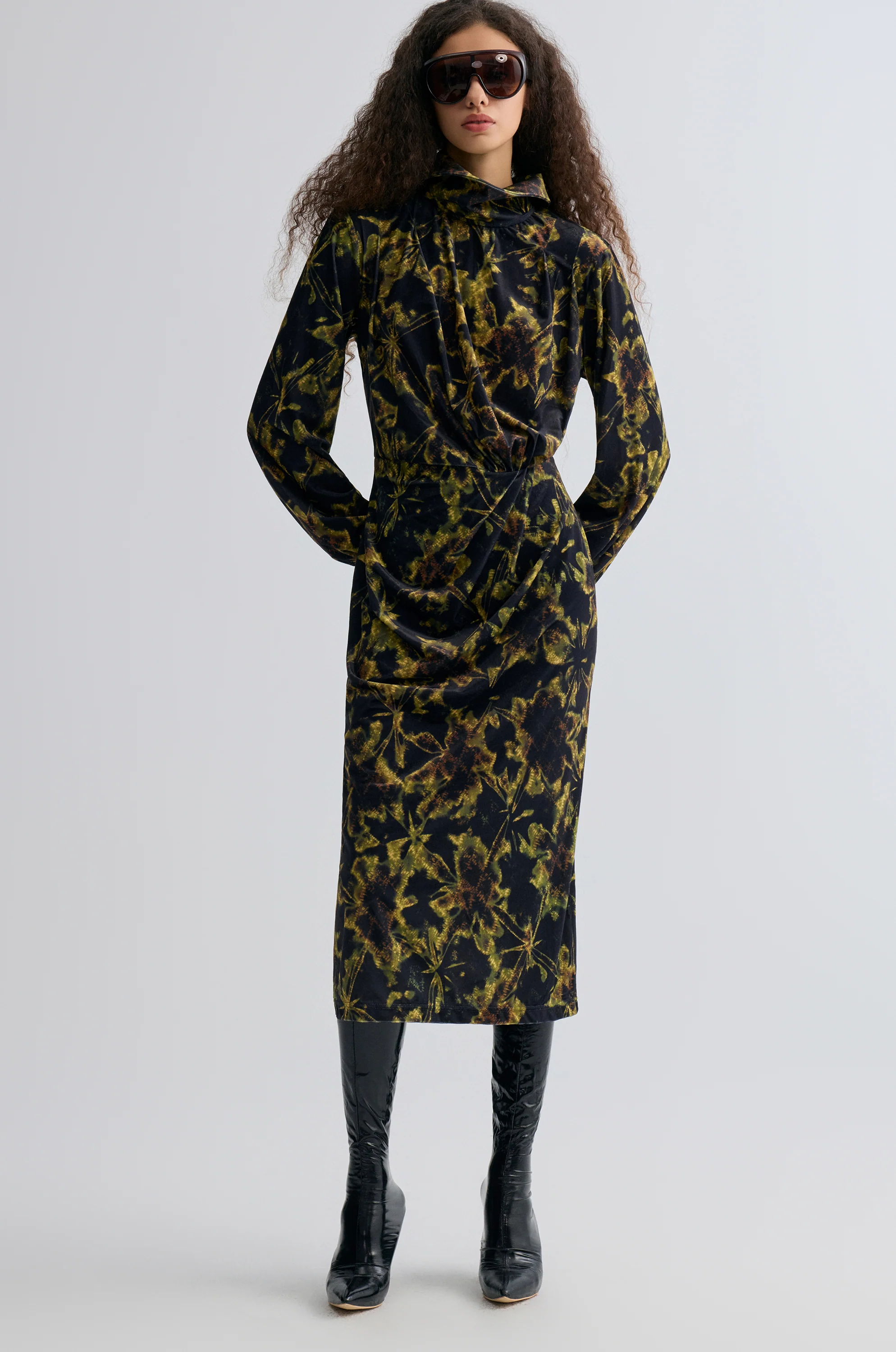 Velvet Printed Dress - Image 5