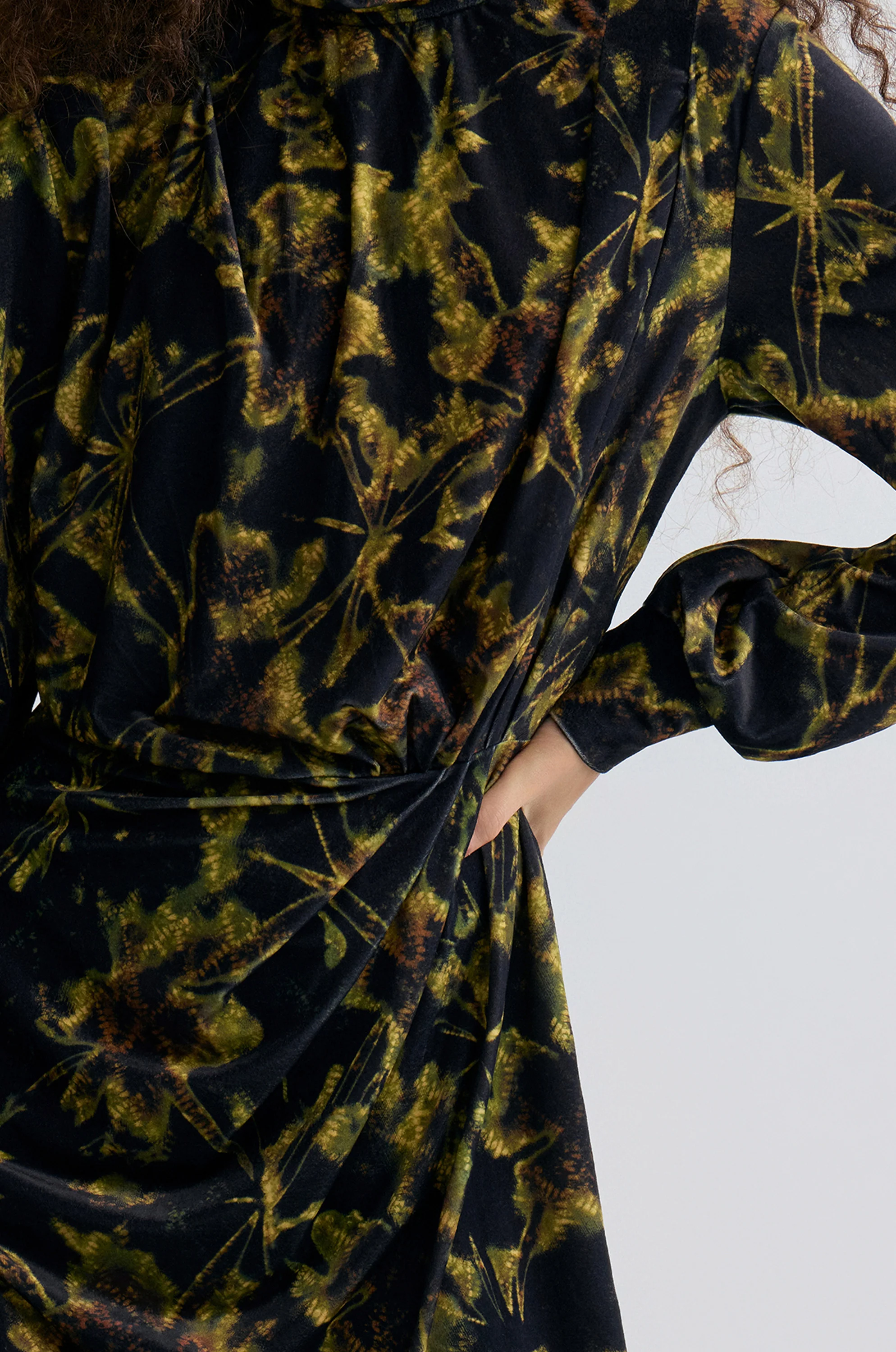 Velvet Printed Dress - Image 7