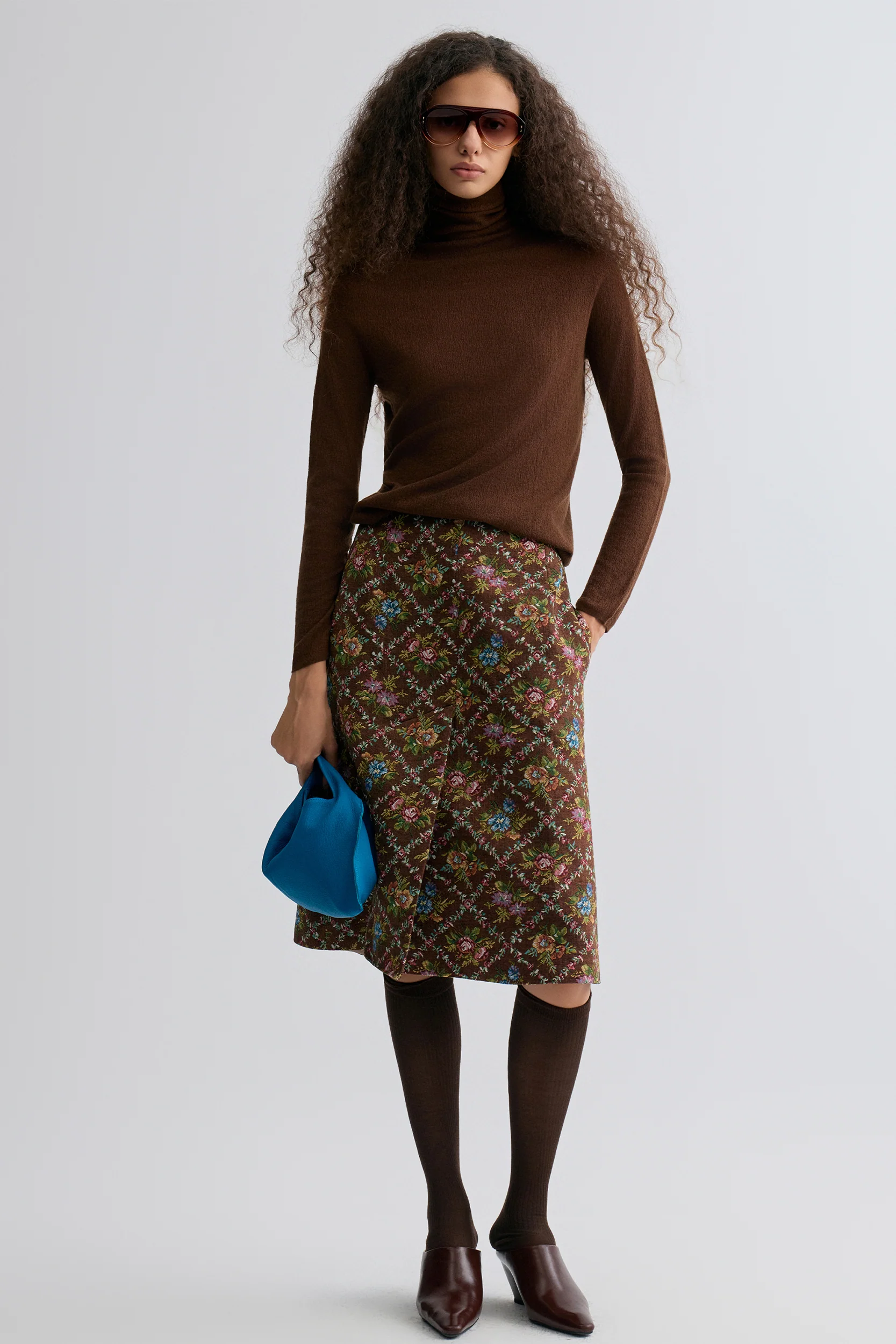 Wholegarment Fine Turtleneck Rust - Image 2
